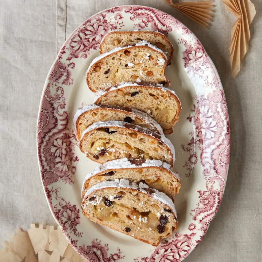 Tysk frugtbrød med marcipan og rom