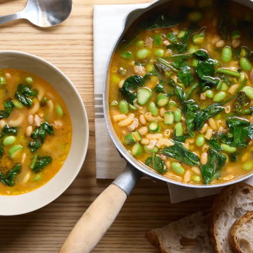 Grøn minestronesuppe