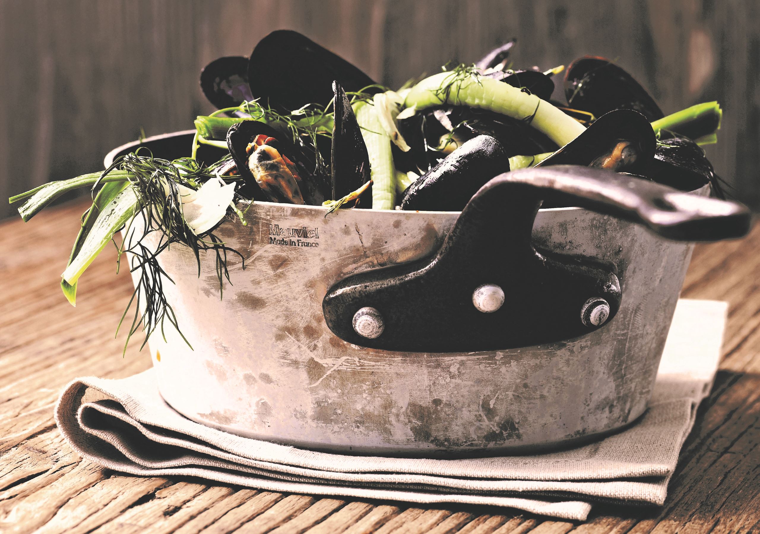 Dampede muslinger med hvedeøl og nye porrer