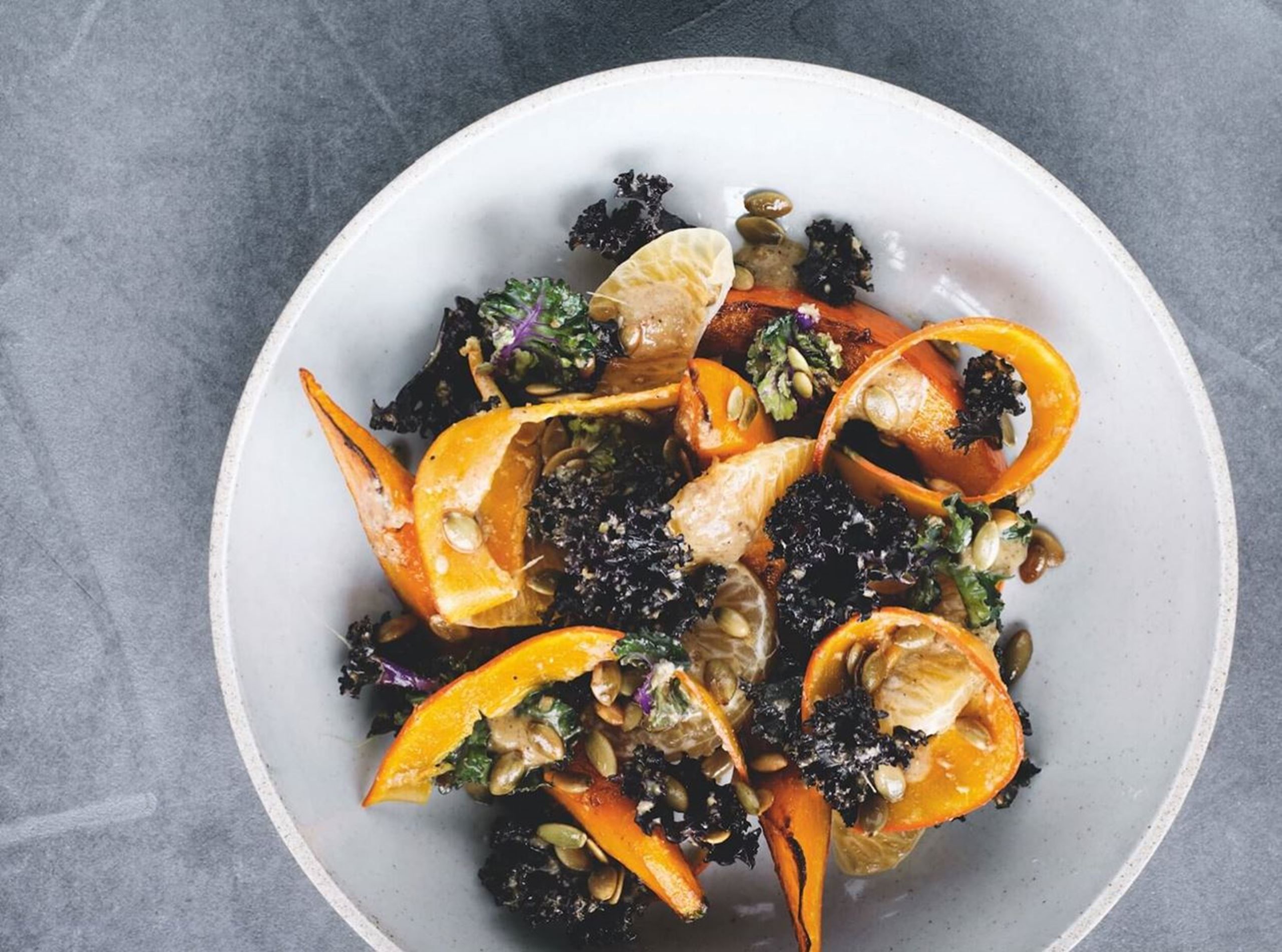 Græskarsalat med grønkål