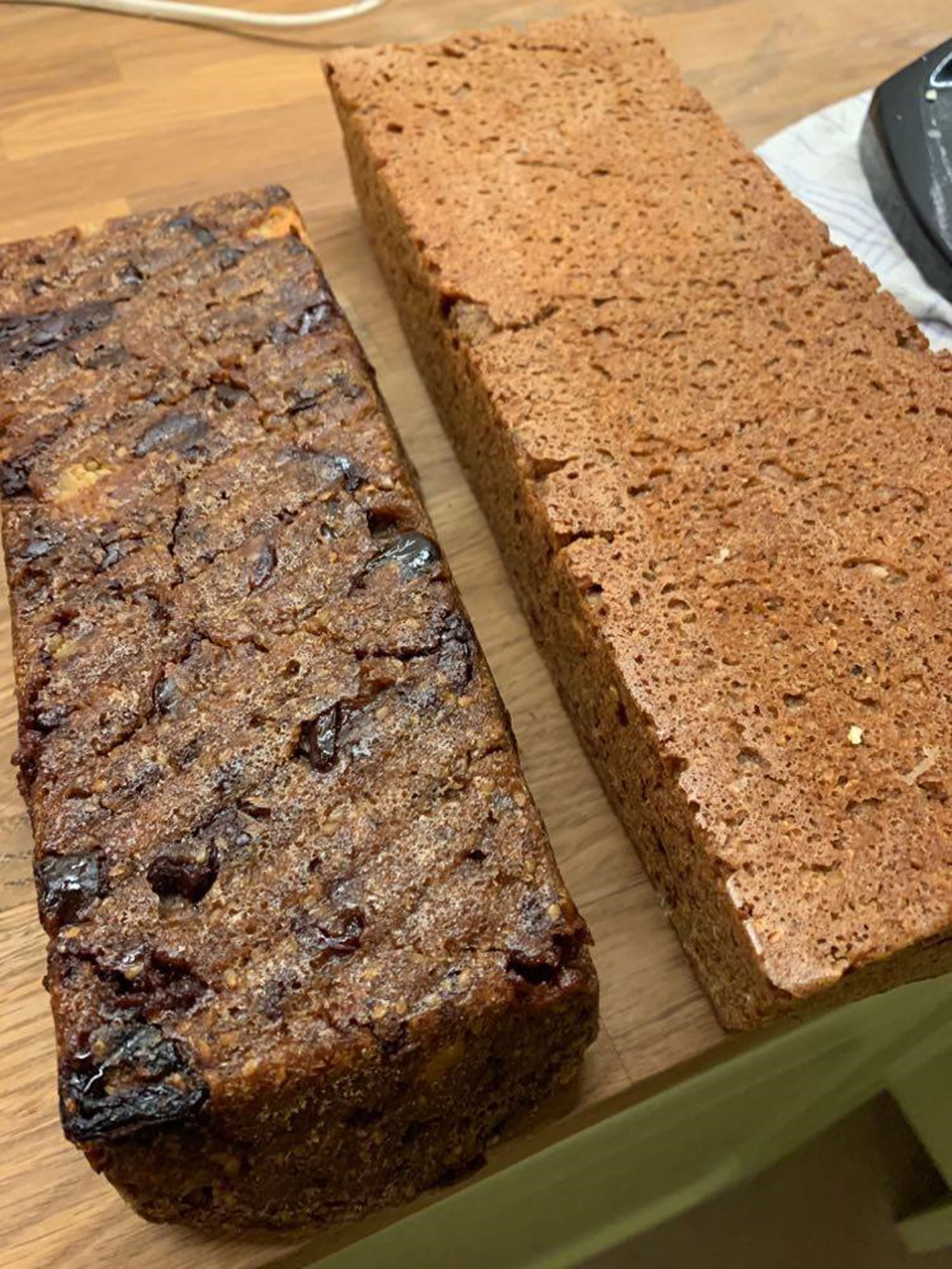 Claus Meyers fuldkornsrugbrød med mørk sirup