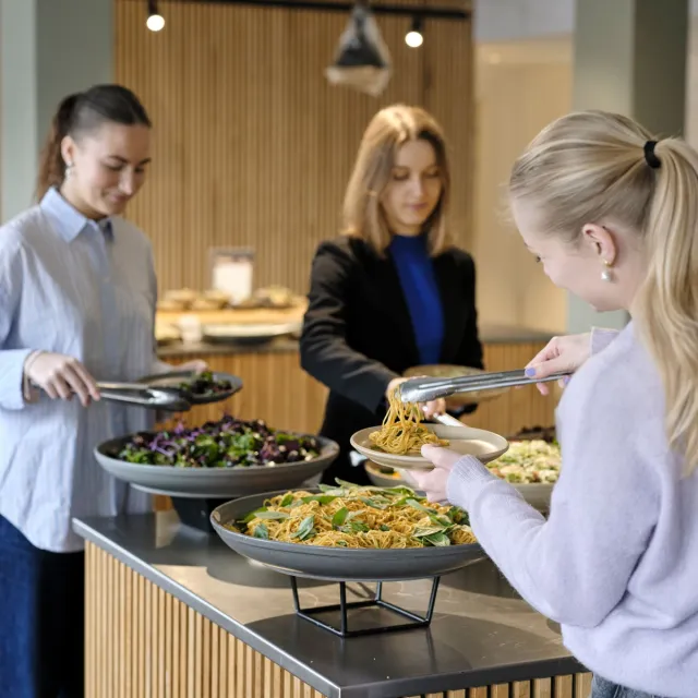 Step 1: Choose your station