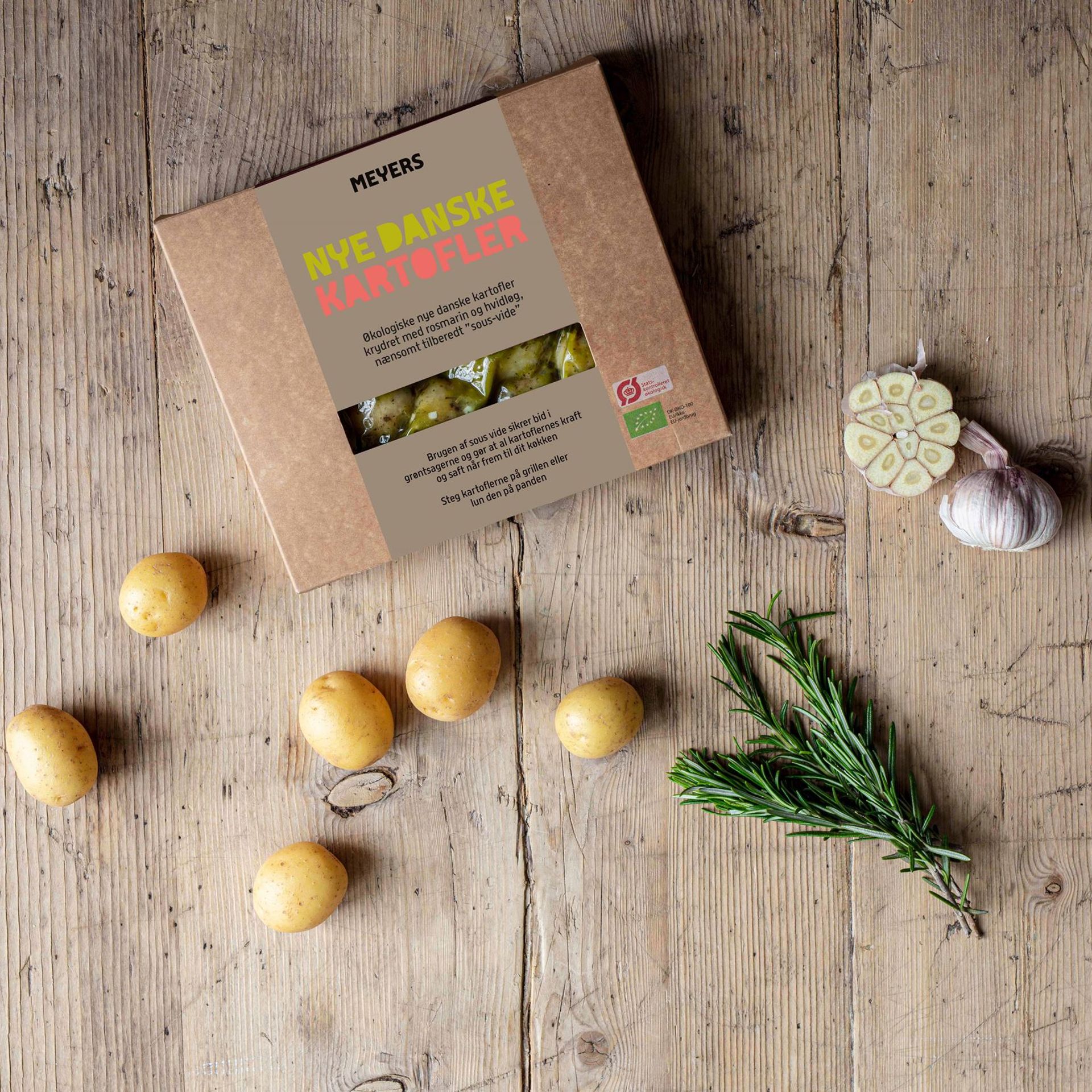 Marinerede kartofler med ristede græskarkerner og fuldfed rygeost