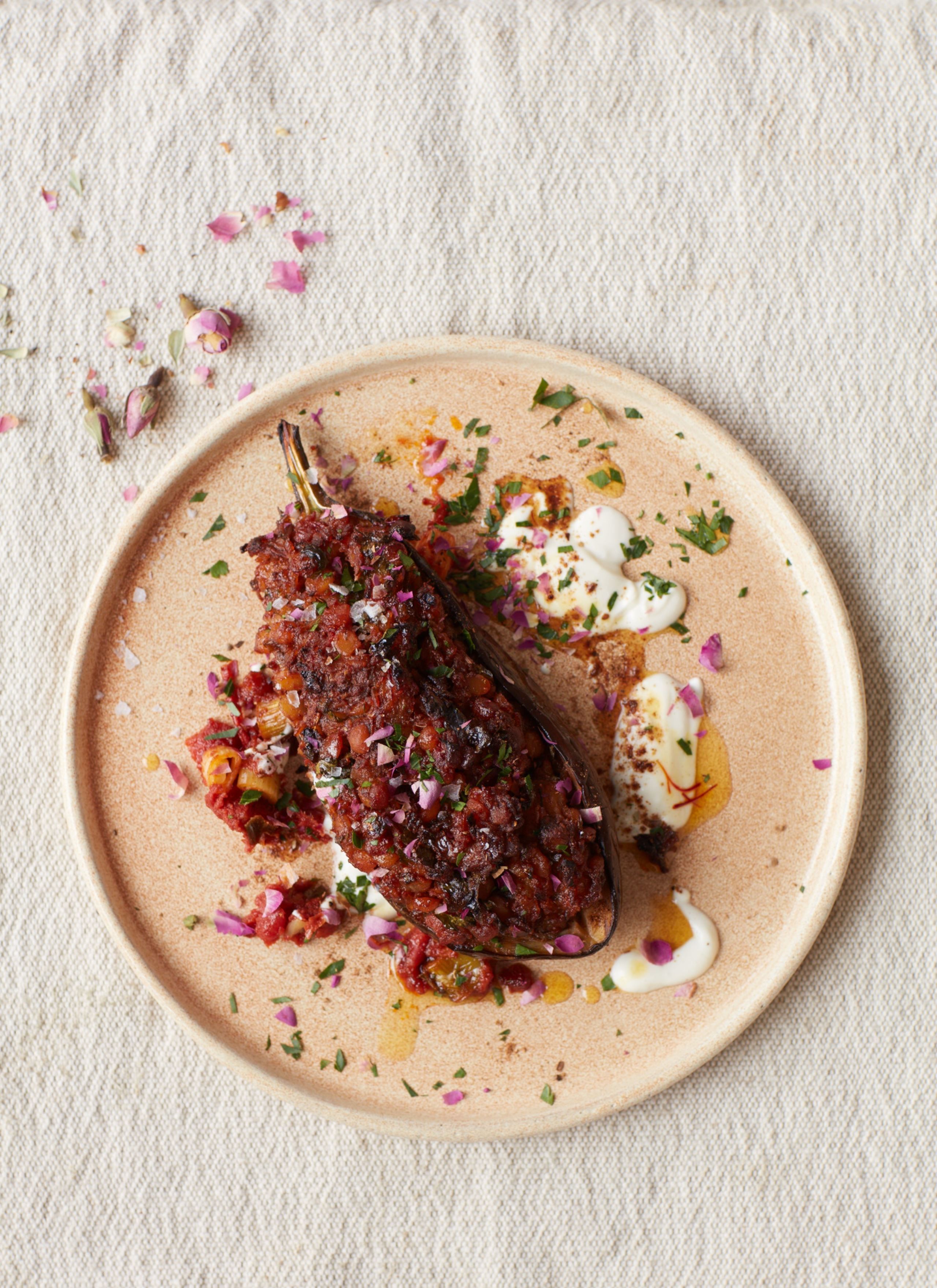 Fyldte auberginer med ris, gule ærter, safran og mynte​​​​‌﻿‍﻿​‍​‍‌‍﻿﻿‌﻿​‍‌‍‍‌‌‍‌﻿‌‍‍‌‌‍﻿‍​‍​‍​﻿‍‍​‍​‍‌﻿​﻿‌‍​‌‌‍﻿‍‌‍‍‌‌﻿‌​‌﻿‍‌​‍﻿‍‌‍‍‌‌‍﻿﻿​‍​‍​‍﻿​​‍​‍‌‍‍​‌﻿​‍‌‍‌‌‌‍‌‍​‍​‍​﻿‍‍​‍​‍‌‍‍​‌﻿‌​‌﻿‌​‌﻿​​​﻿‍‍​‍﻿﻿​‍﻿﻿‌‍﻿​‌‍﻿﻿‌‍​﻿‌‍​‌‌‍﻿​‌‍‍​‌‍﻿﻿‌﻿​﻿‌﻿‌​​﻿‍‍​﻿​﻿​﻿​﻿​﻿​﻿​﻿​﻿​‍﻿﻿‌‍‍‌‌‍﻿‍‌﻿‌​‌‍‌‌‌‍﻿‍‌﻿‌​​‍﻿﻿‌‍‌‌‌‍‌​‌‍‍‌‌﻿‌​​‍﻿﻿‌‍﻿‌‌‍﻿﻿‌‍‌​‌‍‌‌​﻿﻿‌‌﻿​​‌﻿​‍‌‍‌‌‌﻿​﻿‌‍‌‌‌‍﻿‍‌﻿‌​‌‍​‌‌﻿‌​‌‍‍‌‌‍﻿﻿‌‍﻿‍​﻿‍﻿‌‍‍‌‌‍‌​​﻿﻿‌​﻿‍​‌‍​﻿​﻿‌﻿​﻿‌﻿​﻿‌‌​﻿​‍​﻿‍‌​﻿​﻿​‍﻿‌​﻿​​​﻿​‌‌‍‌‍​﻿​﻿​‍﻿‌​﻿‌‌​﻿​‍​﻿‌‌‌‍‌​​‍﻿‌‌‍​‍​﻿​​​﻿‌‍‌‍​‌​‍﻿‌​﻿​‍​﻿‌​‌‍​‌​﻿​‌​﻿​﻿​﻿‍​‌‍​‍​﻿​​​﻿​‍‌‍‌​​﻿‌​‌‍‌‍​﻿‍﻿‌﻿‌​‌﻿‍‌‌﻿​​‌‍‌‌​﻿﻿‌‌﻿​‍‌‍‌‌‌‍​﻿‌‍‍‌‌﻿​​‌‍‌‌​﻿‍﻿‌﻿​​‌‍​‌‌﻿‌​‌‍‍​​﻿﻿‌‌‍‍‌‌‍﻿‌‌‍​‌‌‍‌﻿‌‍‌‌​‍﻿‍‌‍​‌‌‍﻿​‌﻿‌​​﻿﻿﻿‌‍​‍‌‍​‌‌﻿​﻿‌‍‌‌‌‌‌‌‌﻿​‍‌‍﻿​​﻿﻿‌‌‍‍​‌﻿‌​‌﻿‌​‌﻿​​​‍‌‌​﻿​﻿‌​​‌​‍‌‌​﻿​‍‌​‌‍​‍‌‌​﻿​‍‌​‌‍‌‍﻿​‌‍﻿﻿‌‍​﻿‌‍​‌‌‍﻿​‌‍‍​‌‍﻿﻿‌﻿​﻿‌﻿‌​​‍‌‌​﻿​﻿‌​​‌​﻿​﻿​﻿​﻿​﻿​﻿​﻿​﻿​‍‌‍‌‍‍‌‌‍‌​​﻿﻿‌​﻿‍​‌‍​﻿​﻿‌﻿​﻿‌﻿​﻿‌‌​﻿​‍​﻿‍‌​﻿​﻿​‍﻿‌​﻿​​​﻿​‌‌‍‌‍​﻿​﻿​‍﻿‌​﻿‌‌​﻿​‍​﻿‌‌‌‍‌​​‍﻿‌‌‍​‍​﻿​​​﻿‌‍‌‍​‌​‍﻿‌​﻿​‍​﻿‌​‌‍​‌​﻿​‌​﻿​﻿​﻿‍​‌‍​‍​﻿​​​﻿​‍‌‍‌​​﻿‌​‌‍‌‍​‍‌‍‌﻿‌​‌﻿‍‌‌﻿​​‌‍‌‌​﻿﻿‌‌﻿​‍‌‍‌‌‌‍​﻿‌‍‍‌‌﻿​​‌‍‌‌​‍‌‍‌﻿​​‌‍​‌‌﻿‌​‌‍‍​​﻿﻿‌‌‍‍‌‌‍﻿‌‌‍​‌‌‍‌﻿‌‍‌‌​‍﻿‍‌‍​‌‌‍﻿​‌﻿‌​​‍‌‍‌﻿​​‌‍‌‌‌﻿​‍‌﻿​﻿‌﻿​​‌‍‌‌‌‍​﻿‌﻿‌​‌‍‍‌‌﻿‌‍‌‍‌‌​﻿﻿‌‌﻿​​‌﻿‌‌‌‍​‍‌‍﻿​‌‍‍‌‌﻿​﻿‌‍‍​‌‍‌‌‌‍‌​​‍​‍‌﻿﻿‌