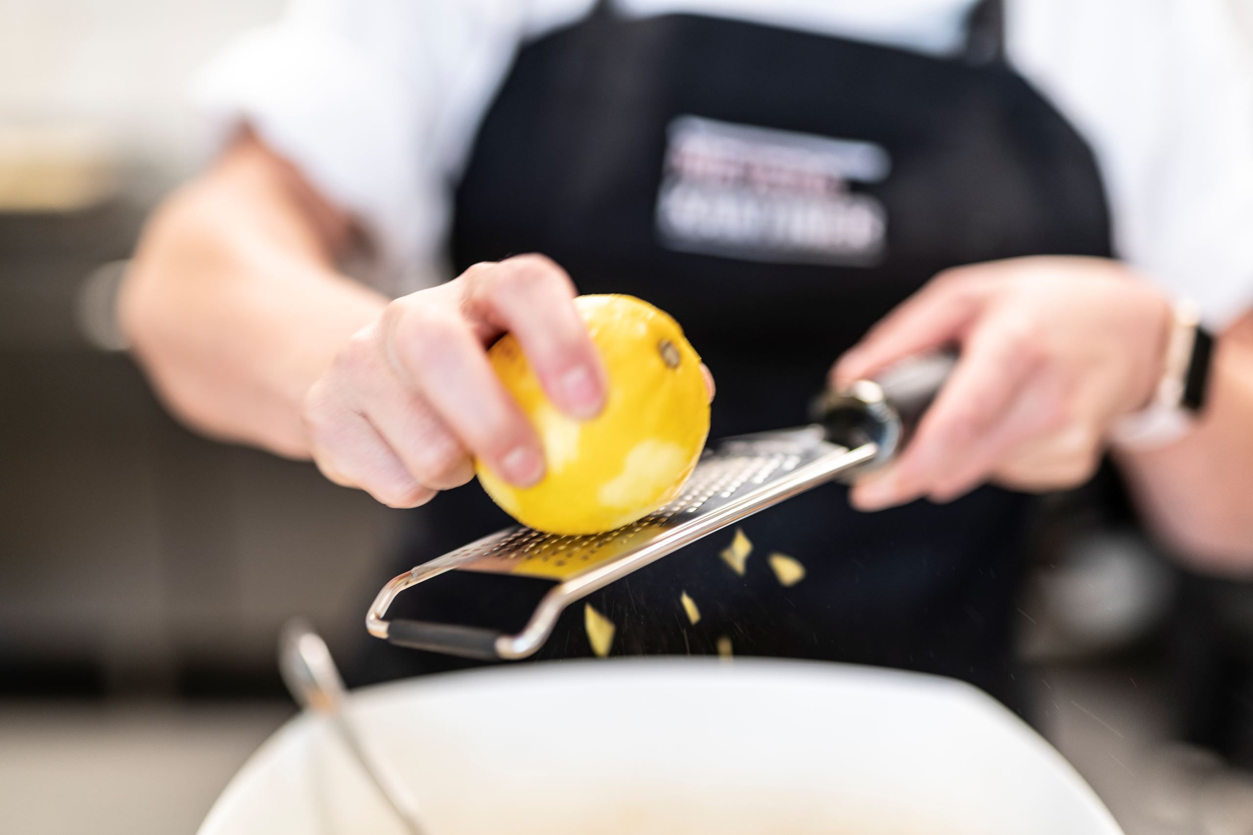 Mød Conrad Torres som er køkkenchef for en dag​​​​‌﻿‍﻿​‍​‍‌‍﻿﻿‌﻿​‍‌‍‍‌‌‍‌﻿‌‍‍‌‌‍﻿‍​‍​‍​﻿‍‍​‍​‍‌﻿​﻿‌‍​‌‌‍﻿‍‌‍‍‌‌﻿‌​‌﻿‍‌​‍﻿‍‌‍‍‌‌‍﻿﻿​‍​‍​‍﻿​​‍​‍‌‍‍​‌﻿​‍‌‍‌‌‌‍‌‍​‍​‍​﻿‍‍​‍​‍‌‍‍​‌﻿‌​‌﻿‌​‌﻿​​​﻿‍‍​‍﻿﻿​‍﻿﻿‌‍﻿​‌‍﻿﻿‌‍​﻿‌‍​‌‌‍﻿​‌‍‍​‌‍﻿﻿‌﻿​﻿‌﻿‌​​﻿‍‍​﻿​﻿​﻿​﻿​﻿​﻿​﻿​﻿​‍﻿﻿‌‍‍‌‌‍﻿‍‌﻿‌​‌‍‌‌‌‍﻿‍‌﻿‌​​‍﻿﻿‌‍‌‌‌‍‌​‌‍‍‌‌﻿‌​​‍﻿﻿‌‍﻿‌‌‍﻿﻿‌‍‌​‌‍‌‌​﻿﻿‌‌﻿​​‌﻿​‍‌‍‌‌‌﻿​﻿‌‍‌‌‌‍﻿‍‌﻿‌​‌‍​‌‌﻿‌​‌‍‍‌‌‍﻿﻿‌‍﻿‍​﻿‍﻿‌‍‍‌‌‍‌​​﻿﻿‌‌‍‌‌​﻿‌﻿​﻿​​​﻿​﻿​﻿​‌​﻿​‌​﻿‍‌​﻿‌﻿​‍﻿‌‌‍​‍‌‍​‌​﻿‍​​﻿​﻿​‍﻿‌​﻿‌​​﻿​‌​﻿‍‌‌‍‌‍​‍﻿‌​﻿‍‌​﻿​‍​﻿‌​​﻿‍​​‍﻿‌​﻿​﻿‌‍‌‍​﻿​​​﻿​‍‌‍​‌​﻿‌﻿​﻿‌​‌‍‌‍‌‍‌​​﻿​‌​﻿​​‌‍‌‍​﻿‍﻿‌﻿‌​‌﻿‍‌‌﻿​​‌‍‌‌​﻿﻿‌‌‍​‌‌﻿​‍‌﻿‌​‌‍‍‌‌‍​﻿‌‍﻿​‌‍‌‌​﻿‍﻿‌﻿​​‌‍​‌‌﻿‌​‌‍‍​​﻿﻿‌‌‍‍‌‌‍﻿‌‌‍​‌‌‍‌﻿‌‍‌‌​‍﻿‍‌‍​‌‌‍﻿​‌﻿‌​​﻿﻿﻿‌‍​‍‌‍​‌‌﻿​﻿‌‍‌‌‌‌‌‌‌﻿​‍‌‍﻿​​﻿﻿‌‌‍‍​‌﻿‌​‌﻿‌​‌﻿​​​‍‌‌​﻿​﻿‌​​‌​‍‌‌​﻿​‍‌​‌‍​‍‌‌​﻿​‍‌​‌‍‌‍﻿​‌‍﻿﻿‌‍​﻿‌‍​‌‌‍﻿​‌‍‍​‌‍﻿﻿‌﻿​﻿‌﻿‌​​‍‌‌​﻿​﻿‌​​‌​﻿​﻿​﻿​﻿​﻿​﻿​﻿​﻿​‍‌‍‌‍‍‌‌‍‌​​﻿﻿‌‌‍‌‌​﻿‌﻿​﻿​​​﻿​﻿​﻿​‌​﻿​‌​﻿‍‌​﻿‌﻿​‍﻿‌‌‍​‍‌‍​‌​﻿‍​​﻿​﻿​‍﻿‌​﻿‌​​﻿​‌​﻿‍‌‌‍‌‍​‍﻿‌​﻿‍‌​﻿​‍​﻿‌​​﻿‍​​‍﻿‌​﻿​﻿‌‍‌‍​﻿​​​﻿​‍‌‍​‌​﻿‌﻿​﻿‌​‌‍‌‍‌‍‌​​﻿​‌​﻿​​‌‍‌‍​‍‌‍‌﻿‌​‌﻿‍‌‌﻿​​‌‍‌‌​﻿﻿‌‌‍​‌‌﻿​‍‌﻿‌​‌‍‍‌‌‍​﻿‌‍﻿​‌‍‌‌​‍‌‍‌﻿​​‌‍​‌‌﻿‌​‌‍‍​​﻿﻿‌‌‍‍‌‌‍﻿‌‌‍​‌‌‍‌﻿‌‍‌‌​‍﻿‍‌‍​‌‌‍﻿​‌﻿‌​​‍‌‍‌﻿​​‌‍‌‌‌﻿​‍‌﻿​﻿‌﻿​​‌‍‌‌‌‍​﻿‌﻿‌​‌‍‍‌‌﻿‌‍‌‍‌‌​﻿﻿‌‌﻿​​‌﻿‌‌‌‍​‍‌‍﻿​‌‍‍‌‌﻿​﻿‌‍‍​‌‍‌‌‌‍‌​​‍​‍‌﻿﻿‌