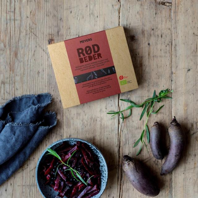 Rødbeder krydret med estragon, solbærsaft og en knivspids lakrids