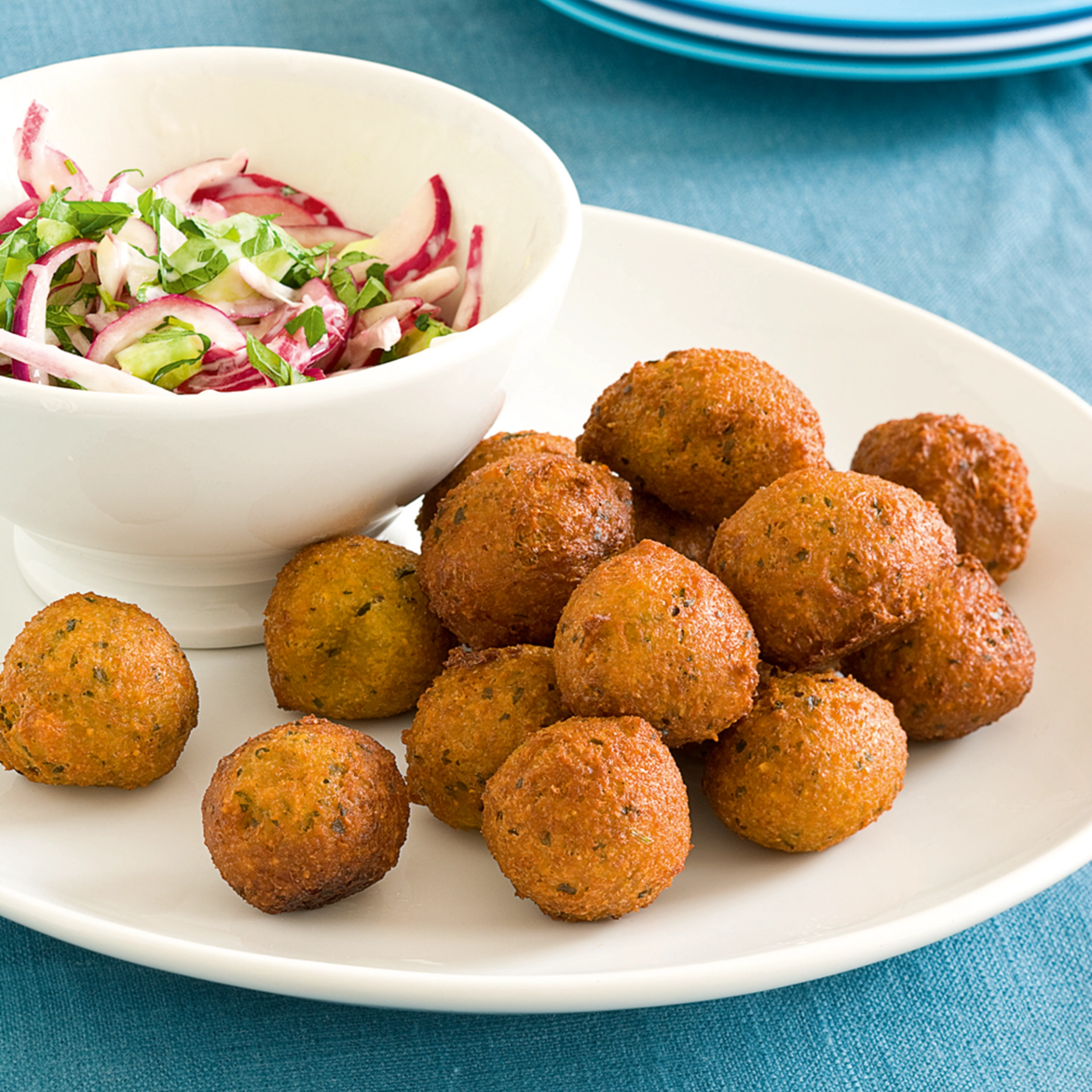 Falafel med fermenteret rødkål og spinatpure
