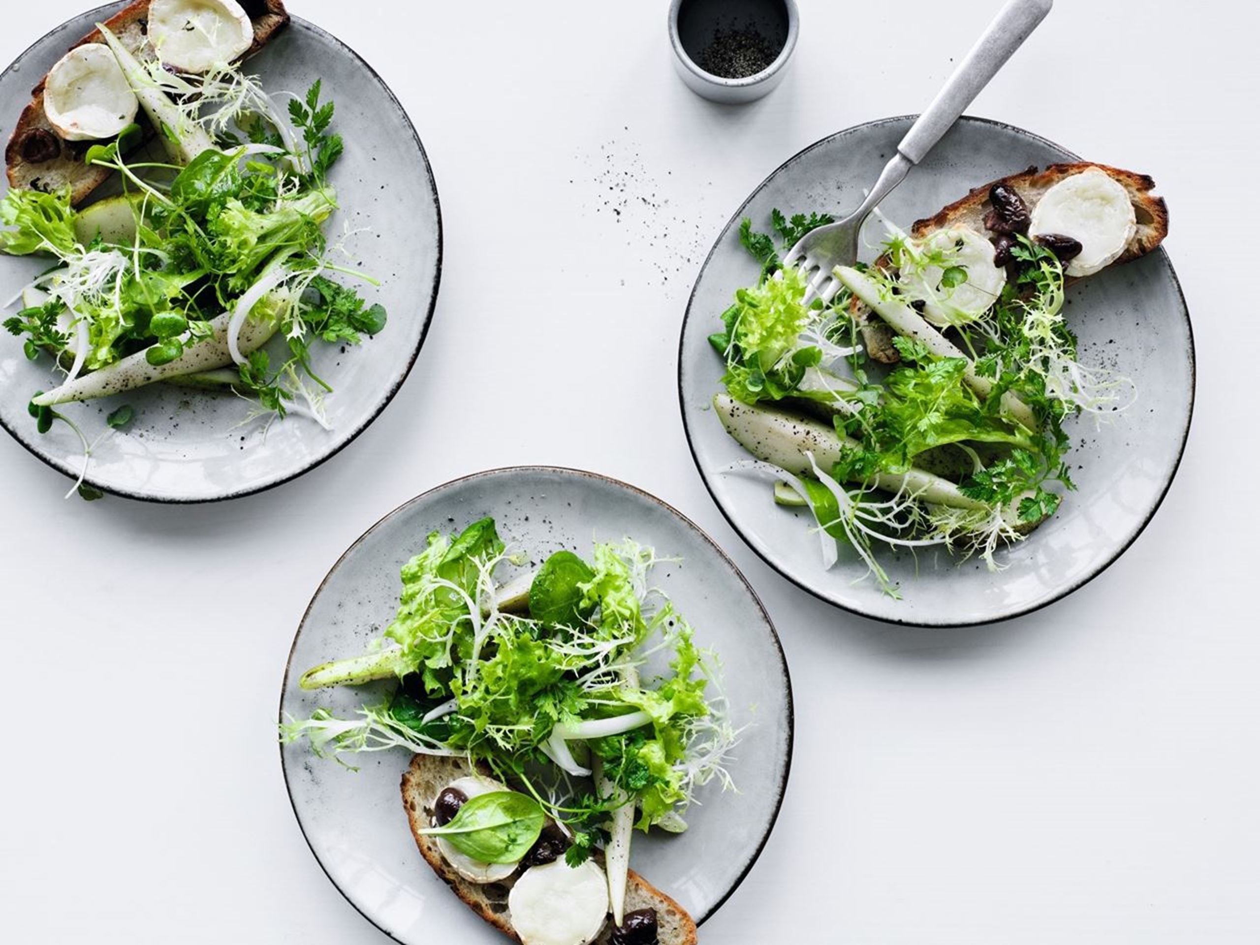 Gratineret gedeost med pærer, oliven og sprøde salater​​​​‌﻿‍﻿​‍​‍‌‍﻿﻿‌﻿​‍‌‍‍‌‌‍‌﻿‌‍‍‌‌‍﻿‍​‍​‍​﻿‍‍​‍​‍‌﻿​﻿‌‍​‌‌‍﻿‍‌‍‍‌‌﻿‌​‌﻿‍‌​‍﻿‍‌‍‍‌‌‍﻿﻿​‍​‍​‍﻿​​‍​‍‌‍‍​‌﻿​‍‌‍‌‌‌‍‌‍​‍​‍​﻿‍‍​‍​‍‌‍‍​‌﻿‌​‌﻿‌​‌﻿​​​﻿‍‍​‍﻿﻿​‍﻿﻿‌‍﻿​‌‍﻿﻿‌‍​﻿‌‍​‌‌‍﻿​‌‍‍​‌‍﻿﻿‌﻿​﻿‌﻿‌​​﻿‍‍​﻿​﻿​﻿​﻿​﻿​﻿​﻿​﻿​‍﻿﻿‌‍‍‌‌‍﻿‍‌﻿‌​‌‍‌‌‌‍﻿‍‌﻿‌​​‍﻿﻿‌‍‌‌‌‍‌​‌‍‍‌‌﻿‌​​‍﻿﻿‌‍﻿‌‌‍﻿﻿‌‍‌​‌‍‌‌​﻿﻿‌‌﻿​​‌﻿​‍‌‍‌‌‌﻿​﻿‌‍‌‌‌‍﻿‍‌﻿‌​‌‍​‌‌﻿‌​‌‍‍‌‌‍﻿﻿‌‍﻿‍​﻿‍﻿‌‍‍‌‌‍‌​​﻿﻿‌​﻿​‌‌‍‌​‌‍​‍‌‍‌​​﻿‍‌‌‍​‌​﻿‌﻿‌‍​﻿​‍﻿‌​﻿‍‌‌‍​‌‌‍‌‌‌‍​‌​‍﻿‌​﻿‌​​﻿​‌​﻿‍​​﻿‌‍​‍﻿‌‌‍​‍‌‍​﻿‌‍‌​‌‍​‌​‍﻿‌‌‍​‍​﻿‌﻿​﻿‍‌‌‍‌‌​﻿​‌‌‍‌‍​﻿‍‌‌‍​‌​﻿‌‍​﻿​‍‌‍‌​​﻿​‌​﻿‍﻿‌﻿‌​‌﻿‍‌‌﻿​​‌‍‌‌​﻿﻿‌‌‍​‌‌﻿​‍‌﻿‌​‌‍‍‌‌‍​﻿‌‍﻿​‌‍‌‌​﻿‍﻿‌﻿​​‌‍​‌‌﻿‌​‌‍‍​​﻿﻿‌‌﻿​​‌‍﻿﻿‌﻿​‍‌﻿‌​‌‍​‌‌‍​‍‌‍﻿​‌‍‌‌‌﻿‌​‌‍‌‌‌﻿‍​‌﻿‌​​‍‌‌​﻿‌‌‌​​‍‌‌﻿﻿‌‍‍﻿‌‍‌‌‌﻿‍‌​‍‌‌​﻿​﻿‌​‌​​‍‌‌​﻿​﻿‌​‌​​‍‌‌​﻿​‍​﻿​‍​﻿‌﻿​﻿‌‌‌‍‌‍​﻿‌​​﻿‌​​﻿‌﻿​﻿‍​​﻿​‍​‍‌‌​﻿​‍​﻿​‍​‍‌‌​﻿‌‌‌​‌​​‍﻿‍‌‍​﻿‌‍​‌‌﻿​‍‌‍‌​‌﻿​﻿​‍‌‌​﻿‌‌‌​​‍‌‌﻿﻿‌‍‍﻿‌‍‌‌‌﻿‍‌​‍‌‌​﻿​﻿‌​‌​​‍‌‌​﻿​﻿‌​‌​​‍‌‌​﻿​‍​﻿​‍​﻿‌‌‌‍​﻿​﻿​​​﻿‌‌​﻿‌​​﻿​‌​﻿​‌​﻿‌‌​‍‌‌​﻿​‍​﻿​‍​‍‌‌​﻿‌‌‌​‌​​‍﻿‍‌‍‍‌‌‍﻿‌‌‍​‌‌‍‌﻿‌‍‌‌​‍﻿‍‌‍​‌‌‍﻿​‌﻿‌​​﻿﻿﻿‌‍​‍‌‍​‌‌﻿​﻿‌‍‌‌‌‌‌‌‌﻿​‍‌‍﻿​​﻿﻿‌‌‍‍​‌﻿‌​‌﻿‌​‌﻿​​​‍‌‌​﻿​﻿‌​​‌​‍‌‌​﻿​‍‌​‌‍​‍‌‌​﻿​‍‌​‌‍‌‍﻿​‌‍﻿﻿‌‍​﻿‌‍​‌‌‍﻿​‌‍‍​‌‍﻿﻿‌﻿​﻿‌﻿‌​​‍‌‌​﻿​﻿‌​​‌​﻿​﻿​﻿​﻿​﻿​﻿​﻿​﻿​‍‌‍‌‍‍‌‌‍‌​​﻿﻿‌​﻿​‌‌‍‌​‌‍​‍‌‍‌​​﻿‍‌‌‍​‌​﻿‌﻿‌‍​﻿​‍﻿‌​﻿‍‌‌‍​‌‌‍‌‌‌‍​‌​‍﻿‌​﻿‌​​﻿​‌​﻿‍​​﻿‌‍​‍﻿‌‌‍​‍‌‍​﻿‌‍‌​‌‍​‌​‍﻿‌‌‍​‍​﻿‌﻿​﻿‍‌‌‍‌‌​﻿​‌‌‍‌‍​﻿‍‌‌‍​‌​﻿‌‍​﻿​‍‌‍‌​​﻿​‌​‍‌‍‌﻿‌​‌﻿‍‌‌﻿​​‌‍‌‌​﻿﻿‌‌‍​‌‌﻿​‍‌﻿‌​‌‍‍‌‌‍​﻿‌‍﻿​‌‍‌‌​‍‌‍‌﻿​​‌‍​‌‌﻿‌​‌‍‍​​﻿﻿‌‌﻿​​‌‍﻿﻿‌﻿​‍‌﻿‌​‌‍​‌‌‍​‍‌‍﻿​‌‍‌‌‌﻿‌​‌‍‌‌‌﻿‍​‌﻿‌​​‍‌‌​﻿‌‌‌​​‍‌‌﻿﻿‌‍‍﻿‌‍‌‌‌﻿‍‌​‍‌‌​﻿​﻿‌​‌​​‍‌‌​﻿​﻿‌​‌​​‍‌‌​﻿​‍​﻿​‍​﻿‌﻿​﻿‌‌‌‍‌‍​﻿‌​​﻿‌​​﻿‌﻿​﻿‍​​﻿​‍​‍‌‌​﻿​‍​﻿​‍​‍‌‌​﻿‌‌‌​‌​​‍﻿‍‌‍​﻿‌‍​‌‌﻿​‍‌‍‌​‌﻿​﻿​‍‌‌​﻿‌‌‌​​‍‌‌﻿﻿‌‍‍﻿‌‍‌‌‌﻿‍‌​‍‌‌​﻿​﻿‌​‌​​‍‌‌​﻿​﻿‌​‌​​‍‌‌​﻿​‍​﻿​‍​﻿‌‌‌‍​﻿​﻿​​​﻿‌‌​﻿‌​​﻿​‌​﻿​‌​﻿‌‌​‍‌‌​﻿​‍​﻿​‍​‍‌‌​﻿‌‌‌​‌​​‍﻿‍‌‍‍‌‌‍﻿‌‌‍​‌‌‍‌﻿‌‍‌‌​‍﻿‍‌‍​‌‌‍﻿​‌﻿‌​​‍‌‍‌﻿​​‌‍‌‌‌﻿​‍‌﻿​﻿‌﻿​​‌‍‌‌‌‍​﻿‌﻿‌​‌‍‍‌‌﻿‌‍‌‍‌‌​﻿﻿‌‌﻿​​‌﻿‌‌‌‍​‍‌‍﻿​‌‍‍‌‌﻿​﻿‌‍‍​‌‍‌‌‌‍‌​​‍​‍‌﻿﻿‌