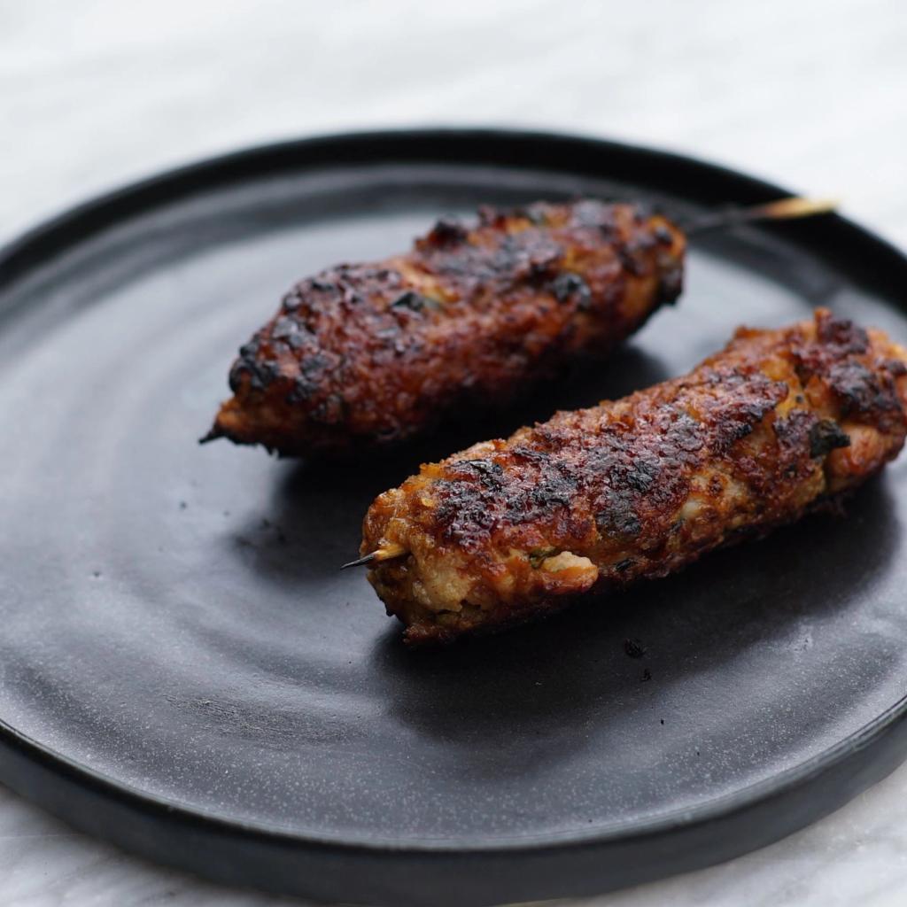 Tsukune - japanske grillspyd