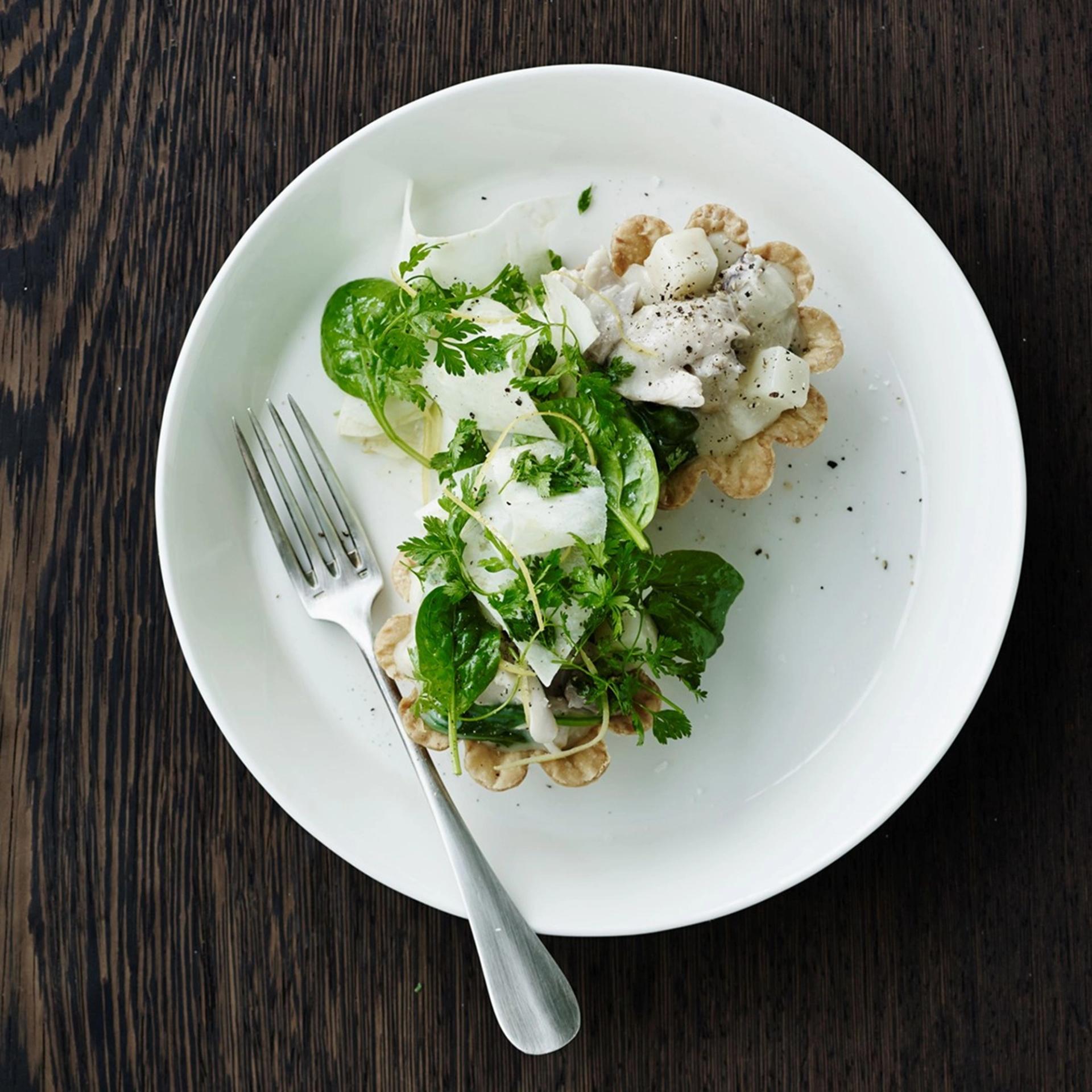 Tarteletter med høns i asparges