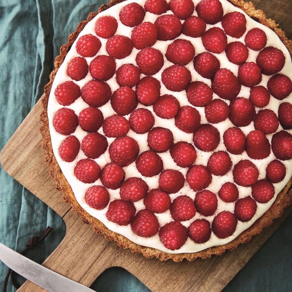 Glutenfri bærtærte med bagt mandelcreme