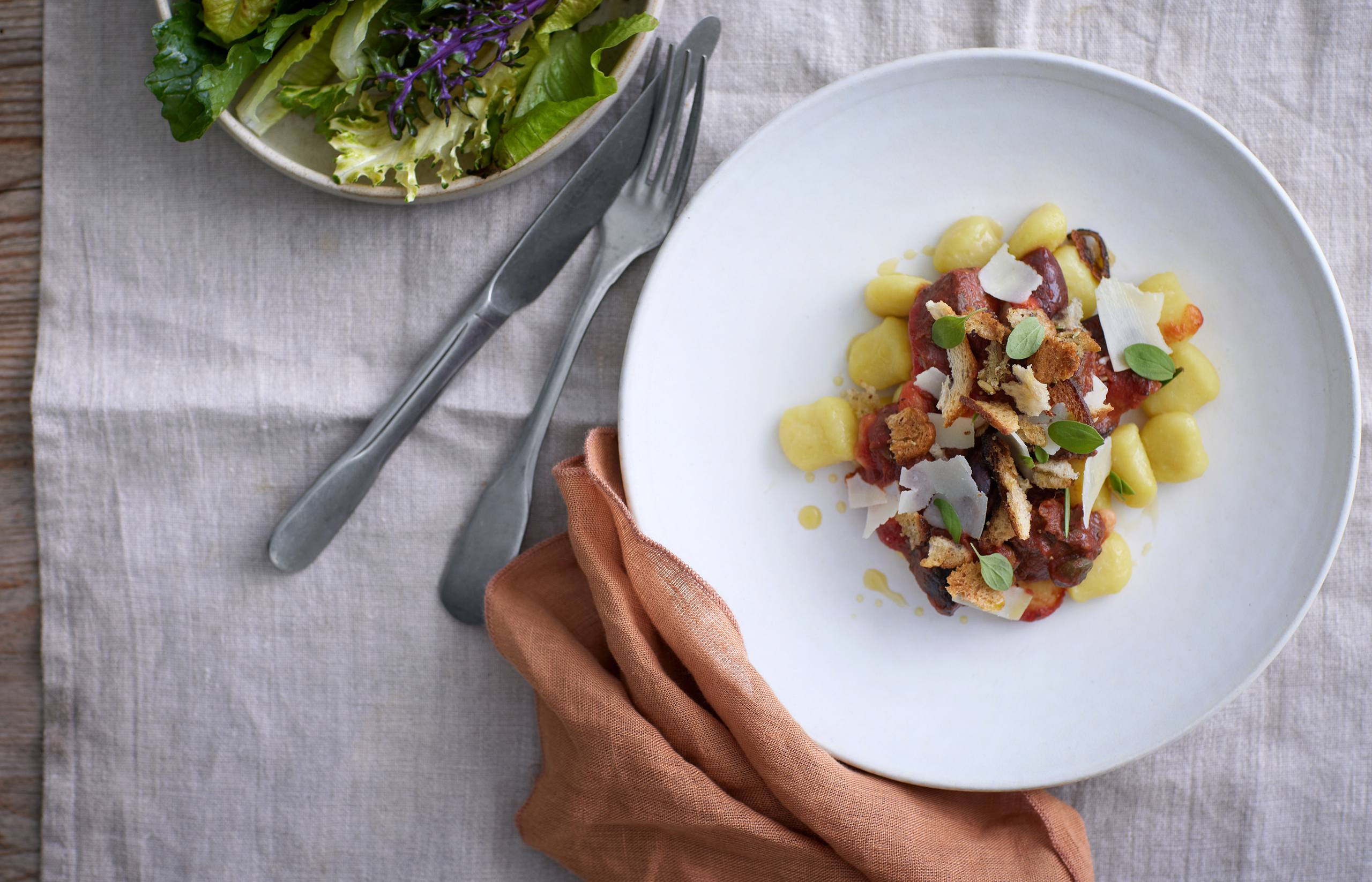 Mad på tværs af generationer: En guide i at lave madklub på plejehjem​​​​‌﻿‍﻿​‍​‍‌‍﻿﻿‌﻿​‍‌‍‍‌‌‍‌﻿‌‍‍‌‌‍﻿‍​‍​‍​﻿‍‍​‍​‍‌﻿​﻿‌‍​‌‌‍﻿‍‌‍‍‌‌﻿‌​‌﻿‍‌​‍﻿‍‌‍‍‌‌‍﻿﻿​‍​‍​‍﻿​​‍​‍‌‍‍​‌﻿​‍‌‍‌‌‌‍‌‍​‍​‍​﻿‍‍​‍​‍‌‍‍​‌﻿‌​‌﻿‌​‌﻿​​​﻿‍‍​‍﻿﻿​‍﻿﻿‌‍﻿​‌‍﻿﻿‌‍​﻿‌‍​‌‌‍﻿​‌‍‍​‌‍﻿﻿‌﻿​﻿‌﻿‌​​﻿‍‍​﻿​﻿​﻿​﻿​﻿​﻿​﻿​﻿​‍﻿﻿‌‍‍‌‌‍﻿‍‌﻿‌​‌‍‌‌‌‍﻿‍‌﻿‌​​‍﻿﻿‌‍‌‌‌‍‌​‌‍‍‌‌﻿‌​​‍﻿﻿‌‍﻿‌‌‍﻿﻿‌‍‌​‌‍‌‌​﻿﻿‌‌﻿​​‌﻿​‍‌‍‌‌‌﻿​﻿‌‍‌‌‌‍﻿‍‌﻿‌​‌‍​‌‌﻿‌​‌‍‍‌‌‍﻿﻿‌‍﻿‍​﻿‍﻿‌‍‍‌‌‍‌​​﻿﻿‌​﻿​‌‌‍​﻿​﻿​‍‌‍​‍​﻿‌​​﻿‌​​﻿​​​﻿​﻿​‍﻿‌‌‍‌‌​﻿​‍‌‍‌‍‌‍‌‍​‍﻿‌​﻿‌​​﻿​‍​﻿‌﻿‌‍​‌​‍﻿‌​﻿‍​​﻿‌﻿‌‍‌‍​﻿‍​​‍﻿‌​﻿​​‌‍​‍‌‍​﻿‌‍​‌​﻿‌​​﻿‌‍​﻿​‌‌‍‌​​﻿​‌​﻿‌‌‌‍‌‍​﻿​﻿​﻿‍﻿‌﻿‌​‌﻿‍‌‌﻿​​‌‍‌‌​﻿﻿‌‌‍​‌‌﻿​‍‌﻿‌​‌‍‍‌‌‍​﻿‌‍﻿​‌‍‌‌​﻿‍﻿‌﻿​​‌‍​‌‌﻿‌​‌‍‍​​﻿﻿‌‌‍‍‌‌‍﻿‌‌‍​‌‌‍‌﻿‌‍‌‌​‍﻿‍‌‍​‌‌‍﻿​‌﻿‌​​﻿﻿﻿‌‍​‍‌‍​‌‌﻿​﻿‌‍‌‌‌‌‌‌‌﻿​‍‌‍﻿​​﻿﻿‌‌‍‍​‌﻿‌​‌﻿‌​‌﻿​​​‍‌‌​﻿​﻿‌​​‌​‍‌‌​﻿​‍‌​‌‍​‍‌‌​﻿​‍‌​‌‍‌‍﻿​‌‍﻿﻿‌‍​﻿‌‍​‌‌‍﻿​‌‍‍​‌‍﻿﻿‌﻿​﻿‌﻿‌​​‍‌‌​﻿​﻿‌​​‌​﻿​﻿​﻿​﻿​﻿​﻿​﻿​﻿​‍‌‍‌‍‍‌‌‍‌​​﻿﻿‌​﻿​‌‌‍​﻿​﻿​‍‌‍​‍​﻿‌​​﻿‌​​﻿​​​﻿​﻿​‍﻿‌‌‍‌‌​﻿​‍‌‍‌‍‌‍‌‍​‍﻿‌​﻿‌​​﻿​‍​﻿‌﻿‌‍​‌​‍﻿‌​﻿‍​​﻿‌﻿‌‍‌‍​﻿‍​​‍﻿‌​﻿​​‌‍​‍‌‍​﻿‌‍​‌​﻿‌​​﻿‌‍​﻿​‌‌‍‌​​﻿​‌​﻿‌‌‌‍‌‍​﻿​﻿​‍‌‍‌﻿‌​‌﻿‍‌‌﻿​​‌‍‌‌​﻿﻿‌‌‍​‌‌﻿​‍‌﻿‌​‌‍‍‌‌‍​﻿‌‍﻿​‌‍‌‌​‍‌‍‌﻿​​‌‍​‌‌﻿‌​‌‍‍​​﻿﻿‌‌‍‍‌‌‍﻿‌‌‍​‌‌‍‌﻿‌‍‌‌​‍﻿‍‌‍​‌‌‍﻿​‌﻿‌​​‍‌‍‌﻿​​‌‍‌‌‌﻿​‍‌﻿​﻿‌﻿​​‌‍‌‌‌‍​﻿‌﻿‌​‌‍‍‌‌﻿‌‍‌‍‌‌​﻿﻿‌‌﻿​​‌﻿‌‌‌‍​‍‌‍﻿​‌‍‍‌‌﻿​﻿‌‍‍​‌‍‌‌‌‍‌​​‍​‍‌﻿﻿‌