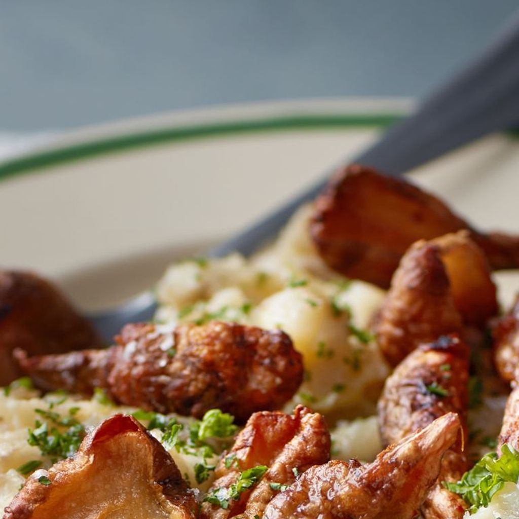 Bagt jordskokkemos med sprøde stegte jordskokker