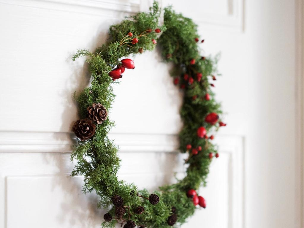 Her kan du spise æbleskiver og drikke gløgg på byens hyggeligste julemarked