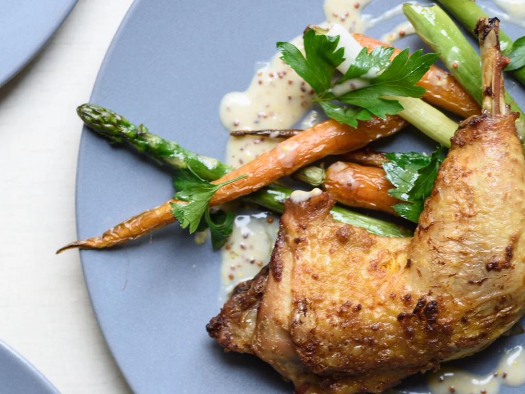 Vi har samlet en stribe hverdagsklassikere, som er nemme og hurtige at lave på maks. 20 minutter