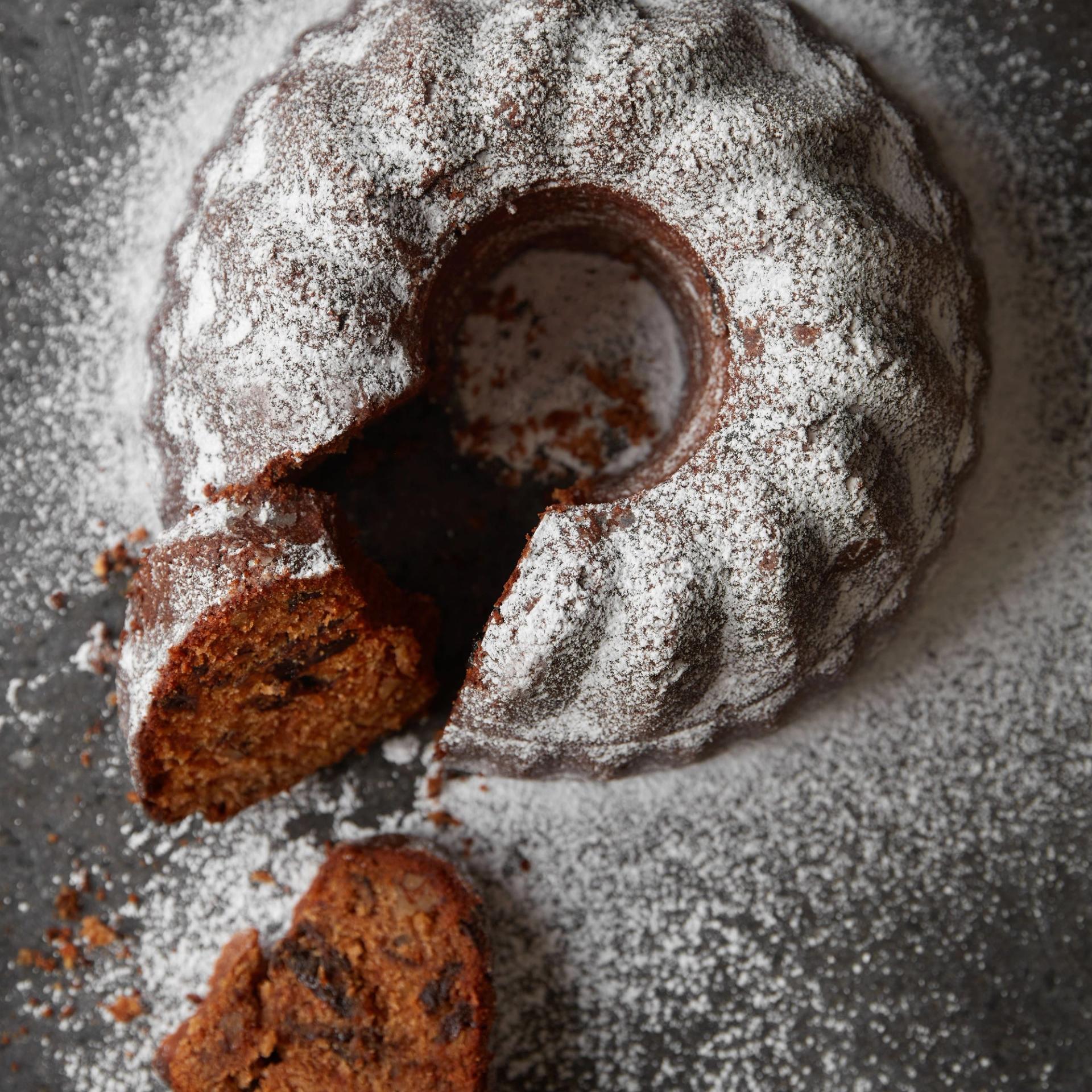 Sveskekage med brændevin og valnødder