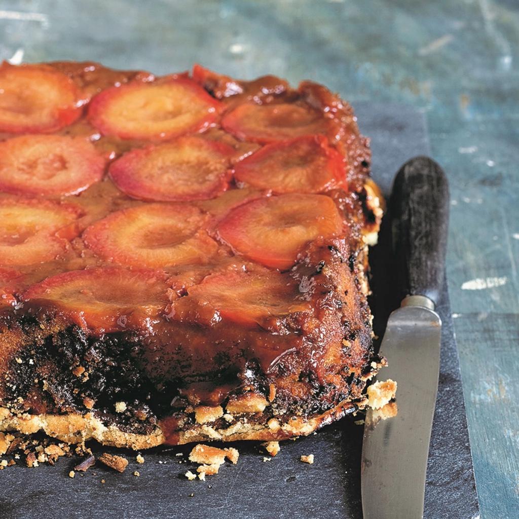 Karamelliseret blommekage