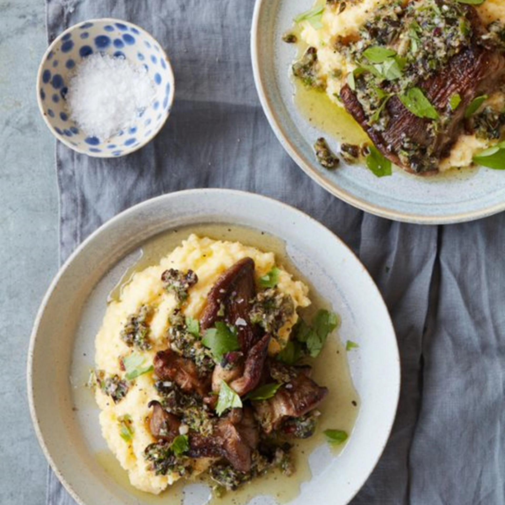 Polenta med østershatte og verbena-vinaigrette