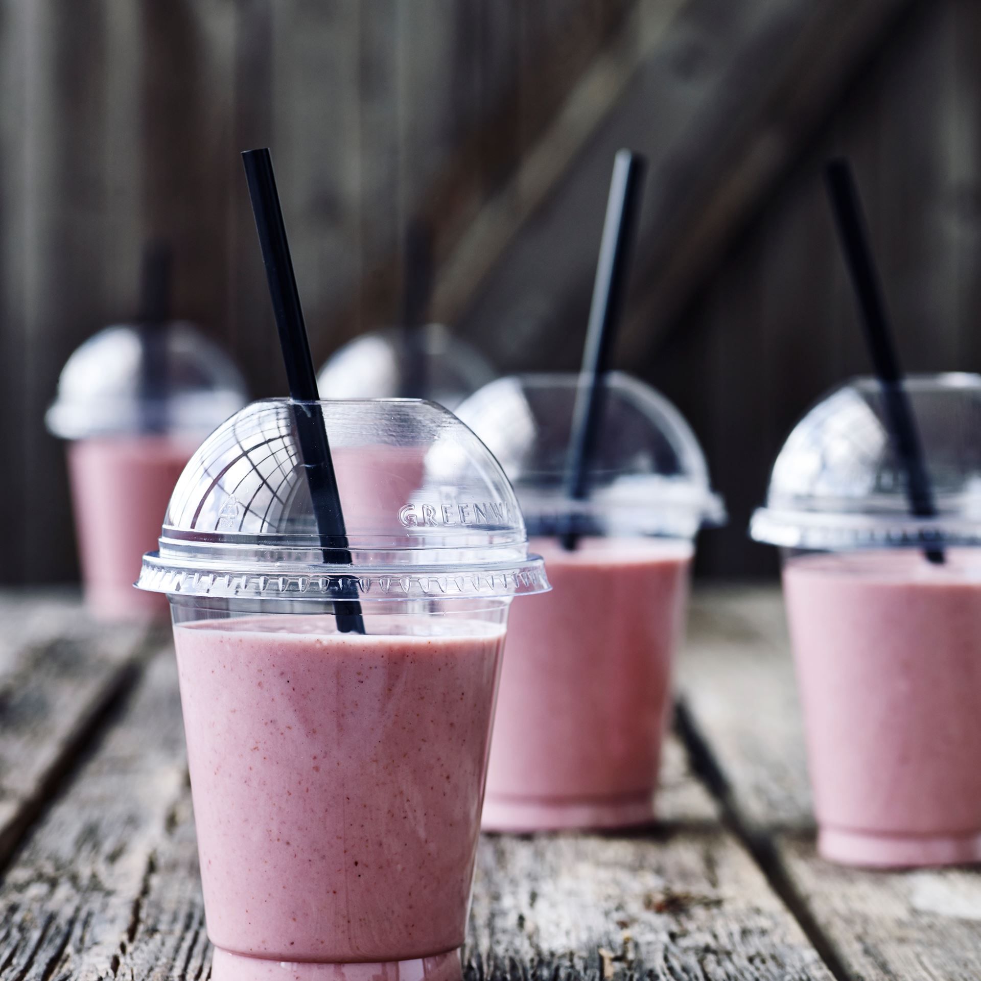 Jordbærsmoothie med ribs og vanilje