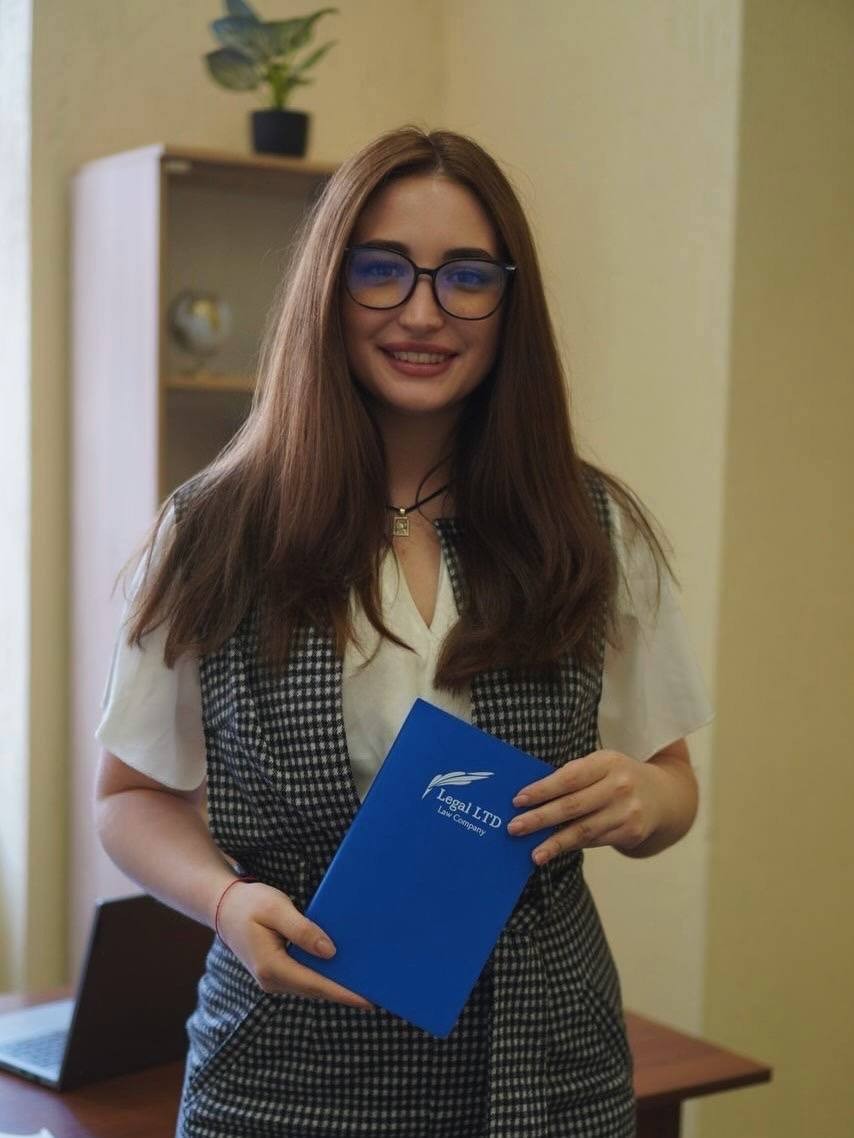 Лавришин Анастасія Олегівна, Керівник відділу виконання