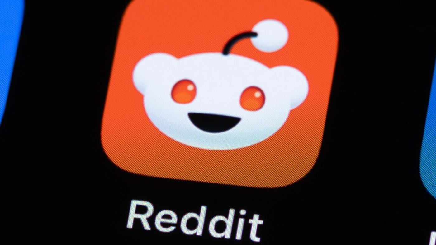 Pemerintah AS Maksa Reddit Ungkap Identitas Pengguna yang Kritik ICE