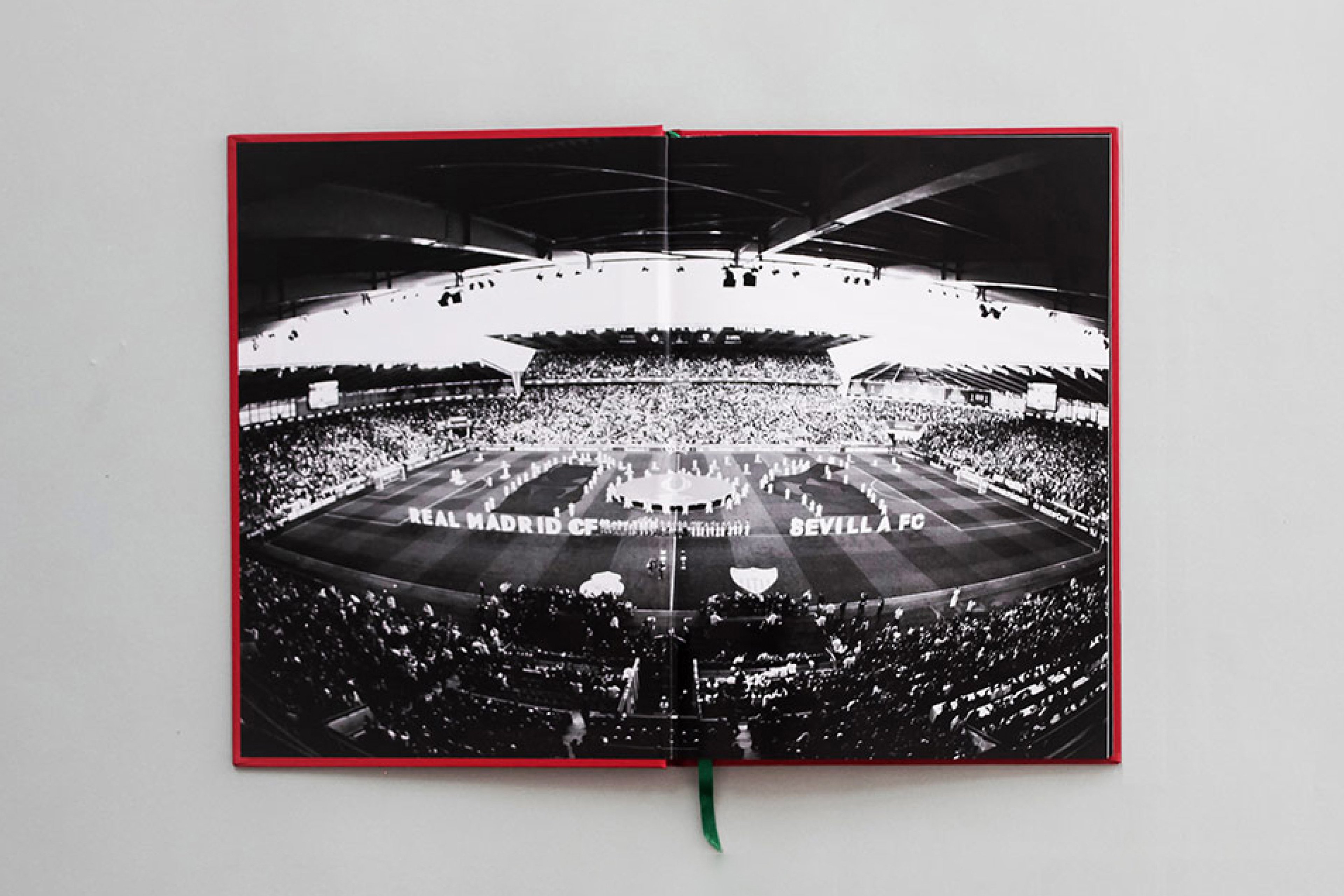 UEFA Super Cup brochure UEFA Super Cup brochure spread