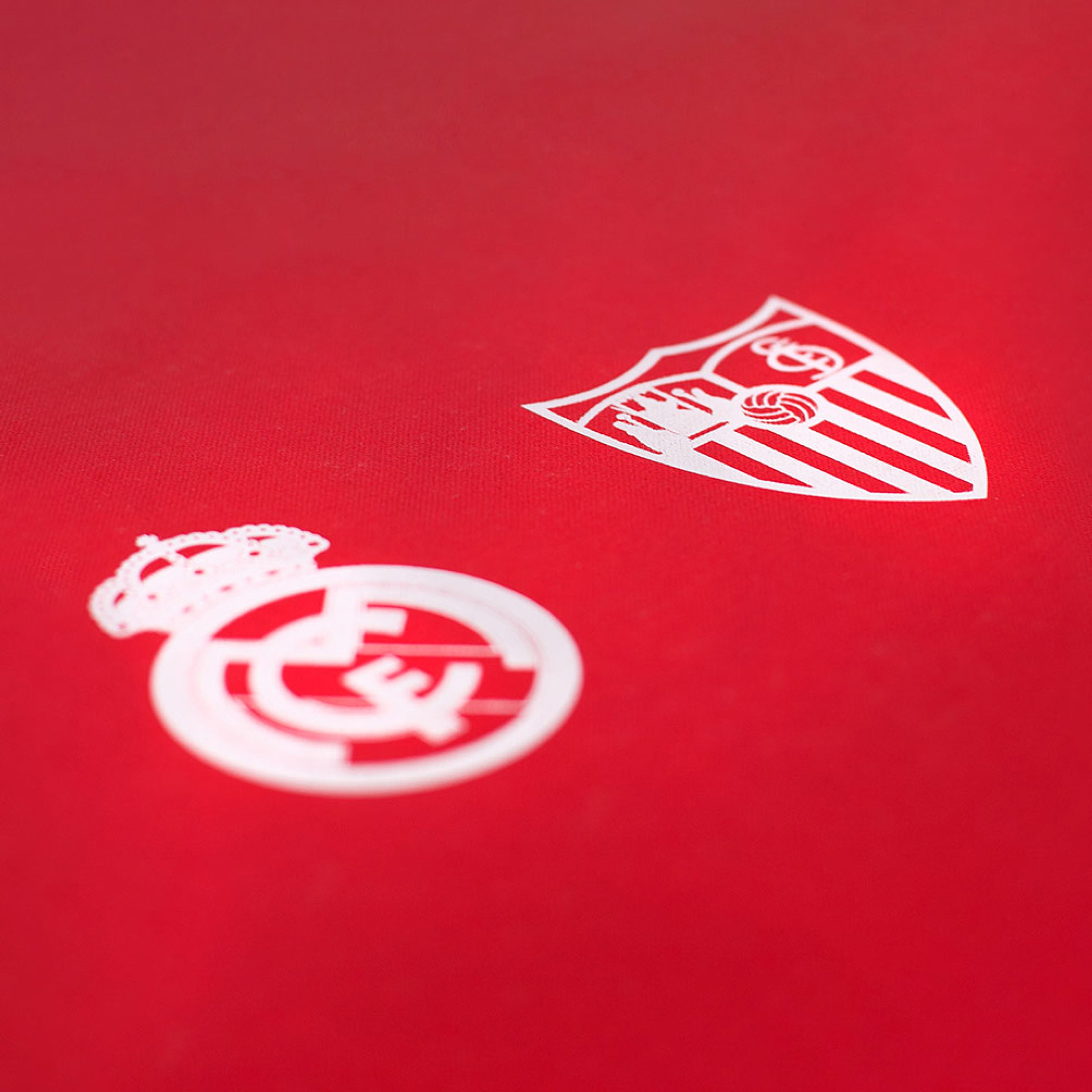 UEFA Super Cup football badges