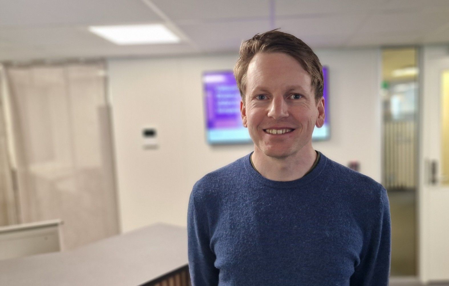 Seniorrådgiver Terje Kolbu Jacobsen i HK-dir, som uttaler seg om kandidatundersøkelsen og fagskoleutdanning, i kontormiljø.