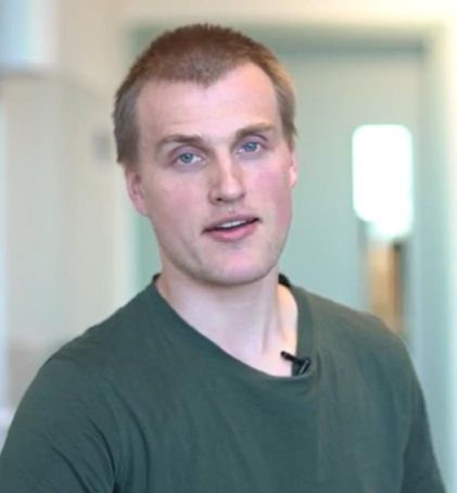 Kristian Spikkeland bygde vidare på fagbrevet med høgare yrkesfagleg utdanning og jobbar i dag som lærar ved Fagskulen i Agder.