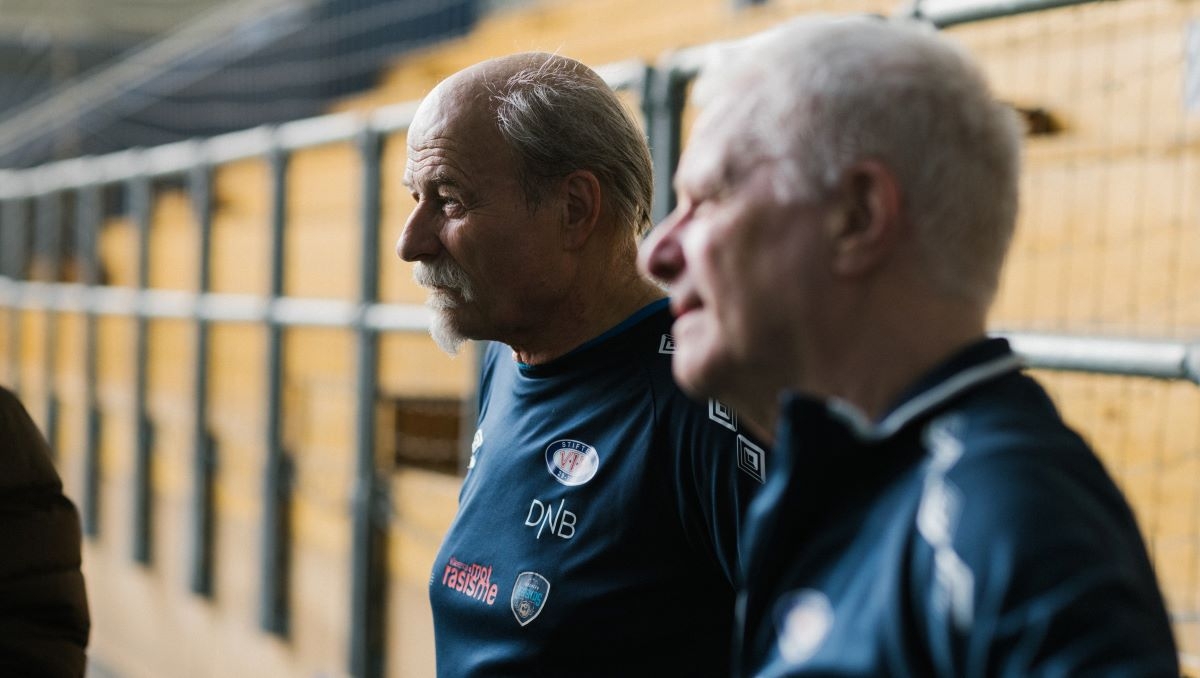 To treningsglade og fotballinteresserte menn.