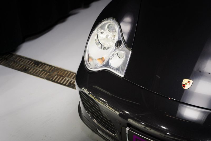 Porsche 996 Turbo - detail 1