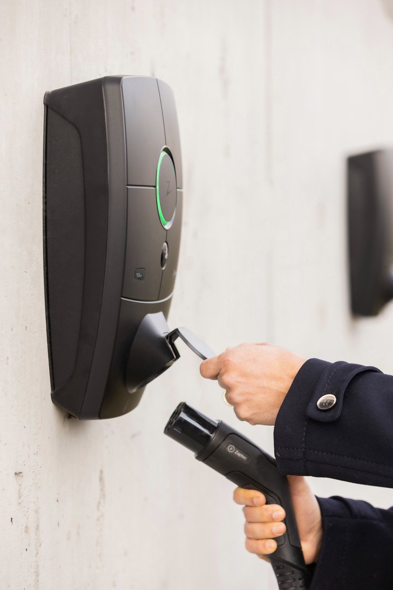 Bild på en zaptec laddar