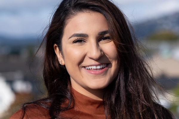 Mona Yari