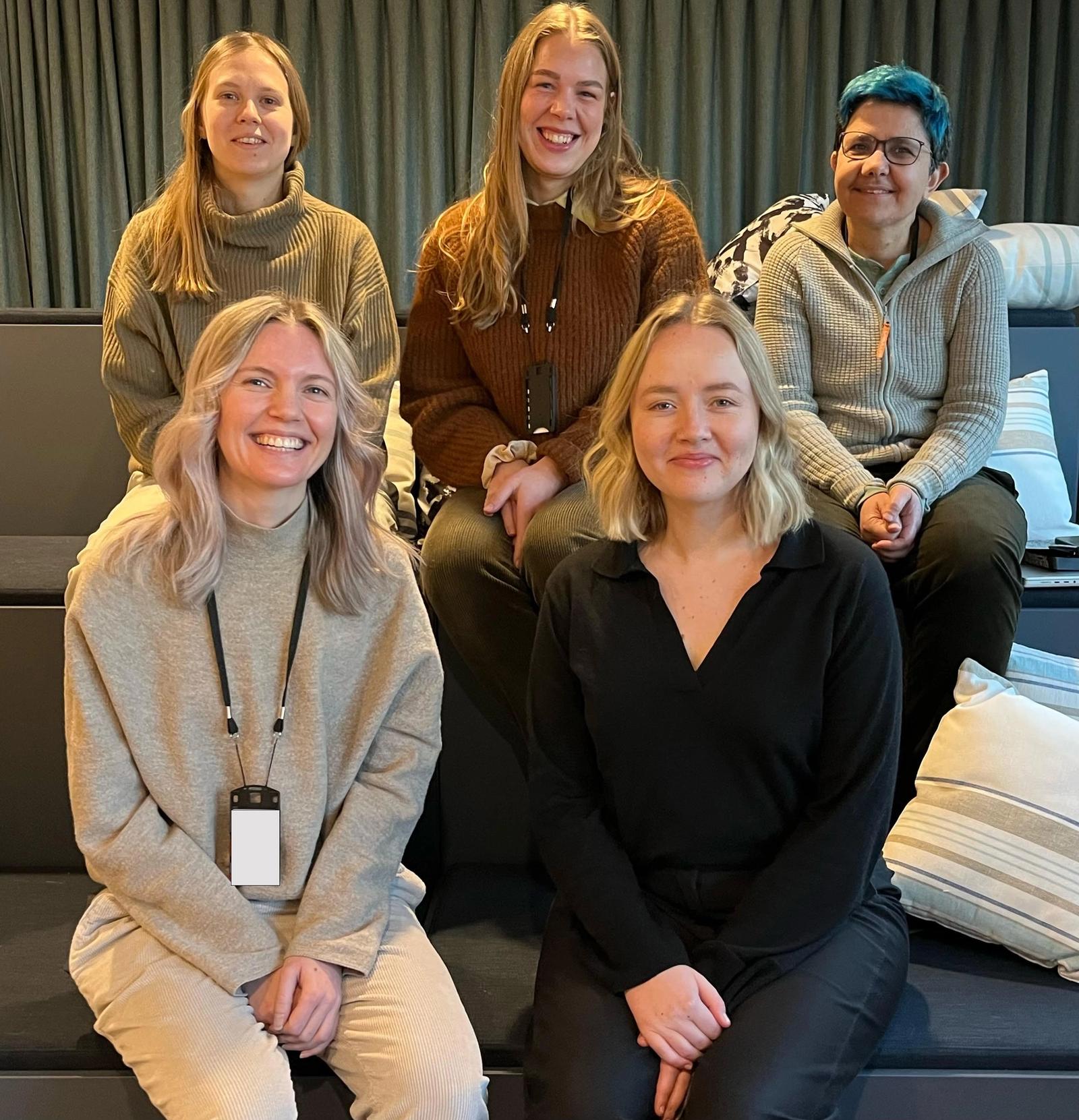 Fem nye designere i politiet