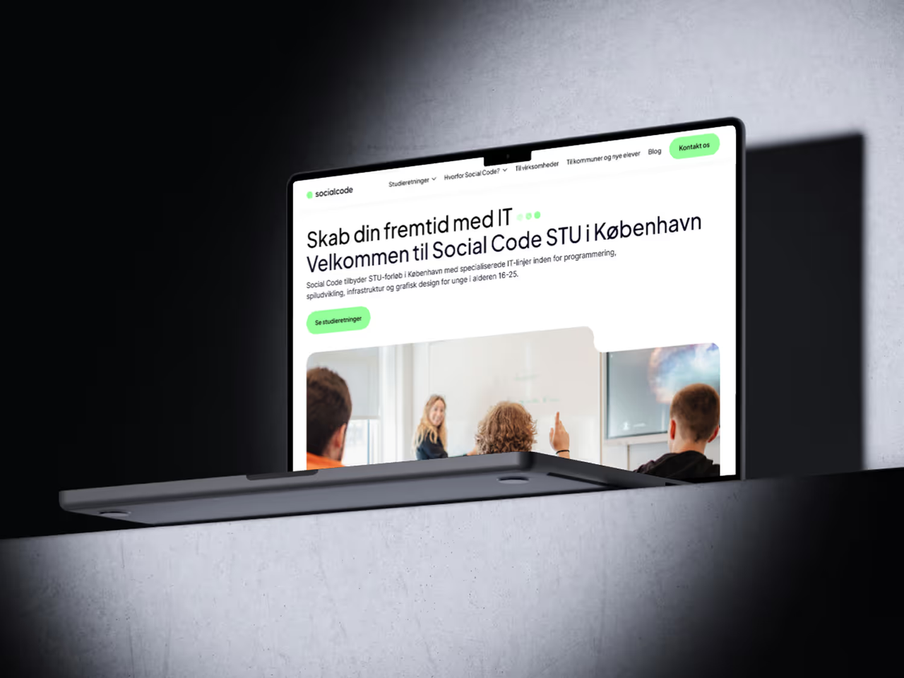 Socialcode website design by Sumsar Studio