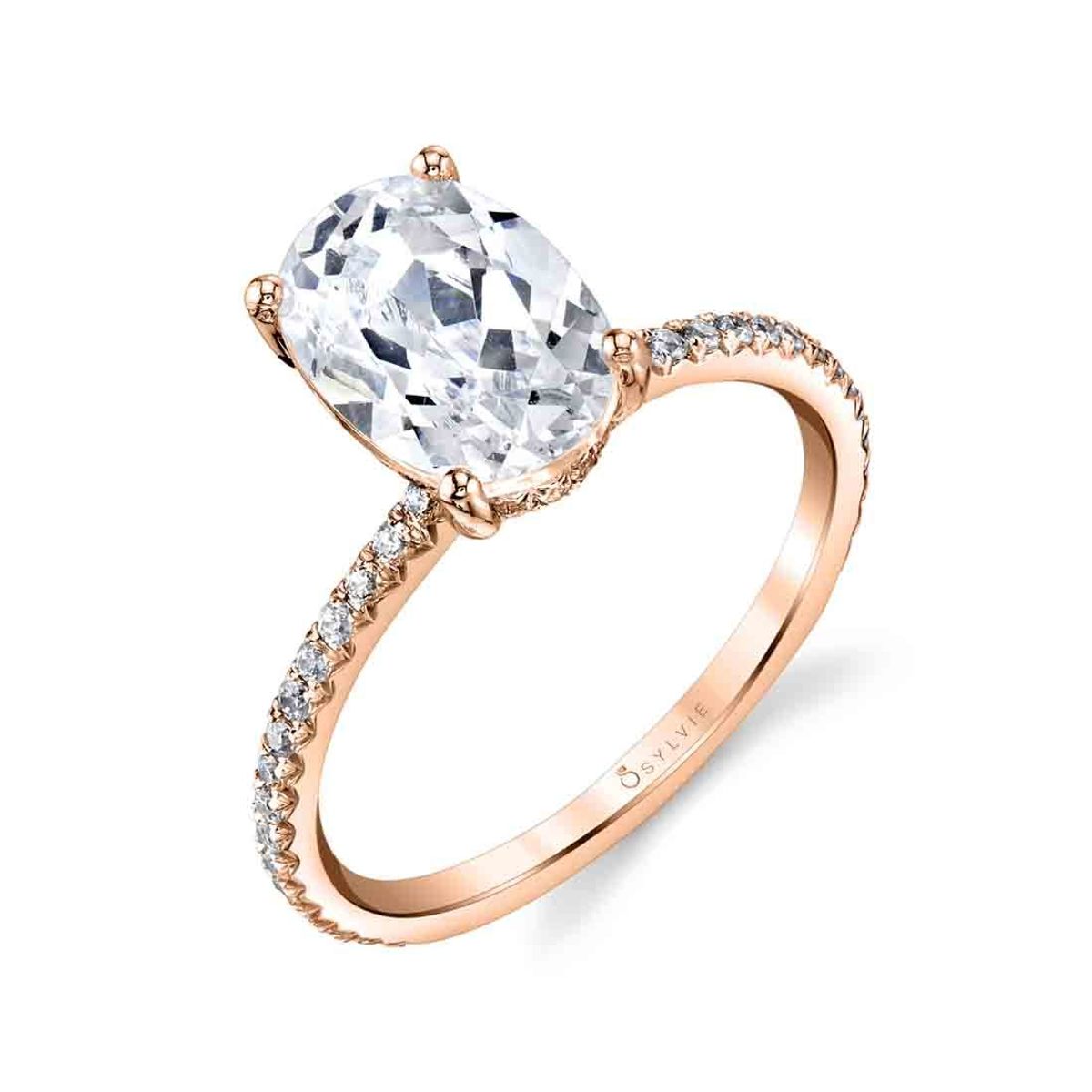 Oval Engagement Ring