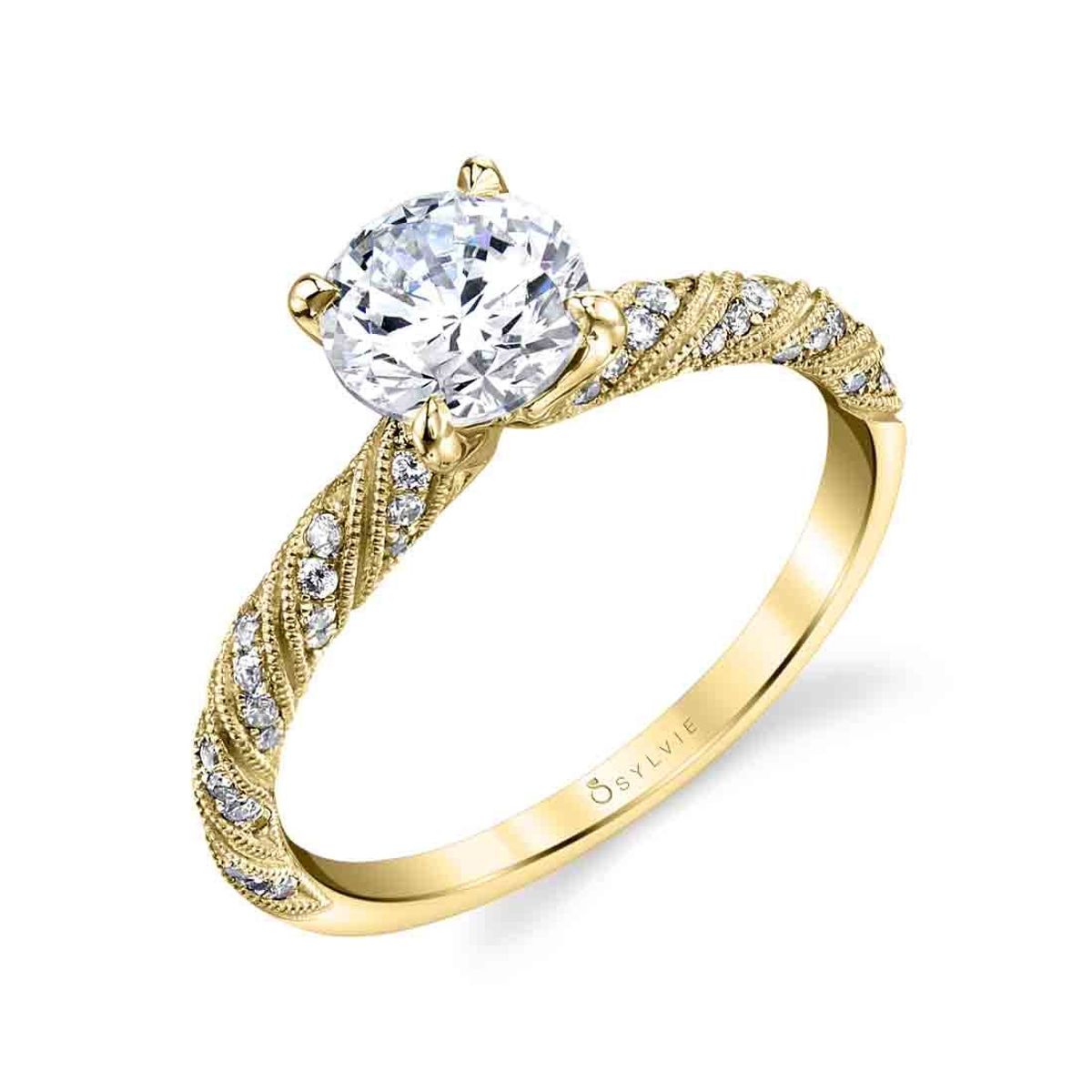 Round Vintage Engagement Ring - photo 3