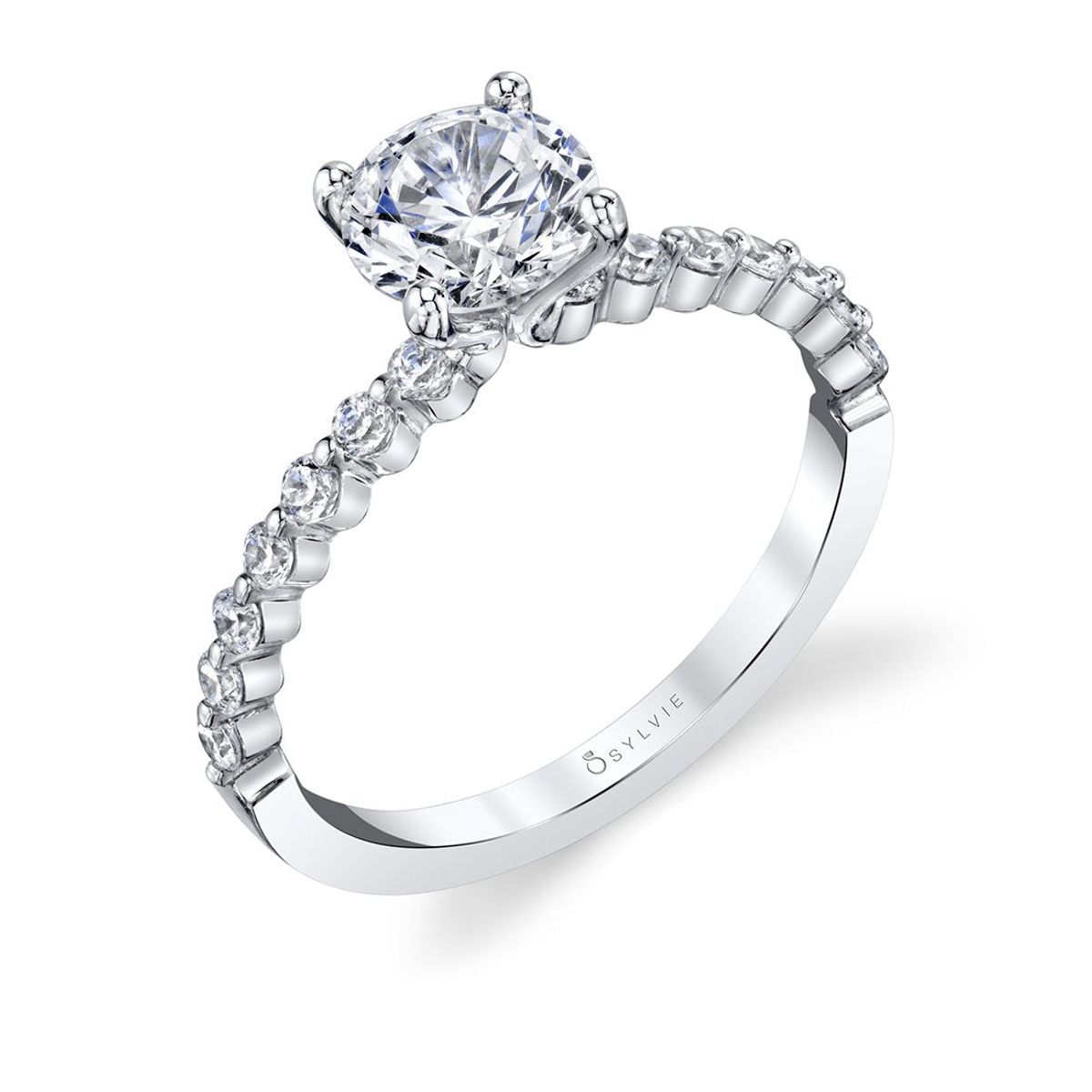 Round Engagement Ring - photo 2