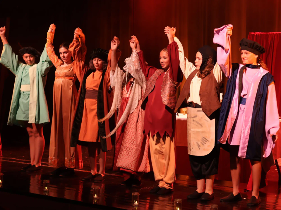 TALLERS DE TEATRE