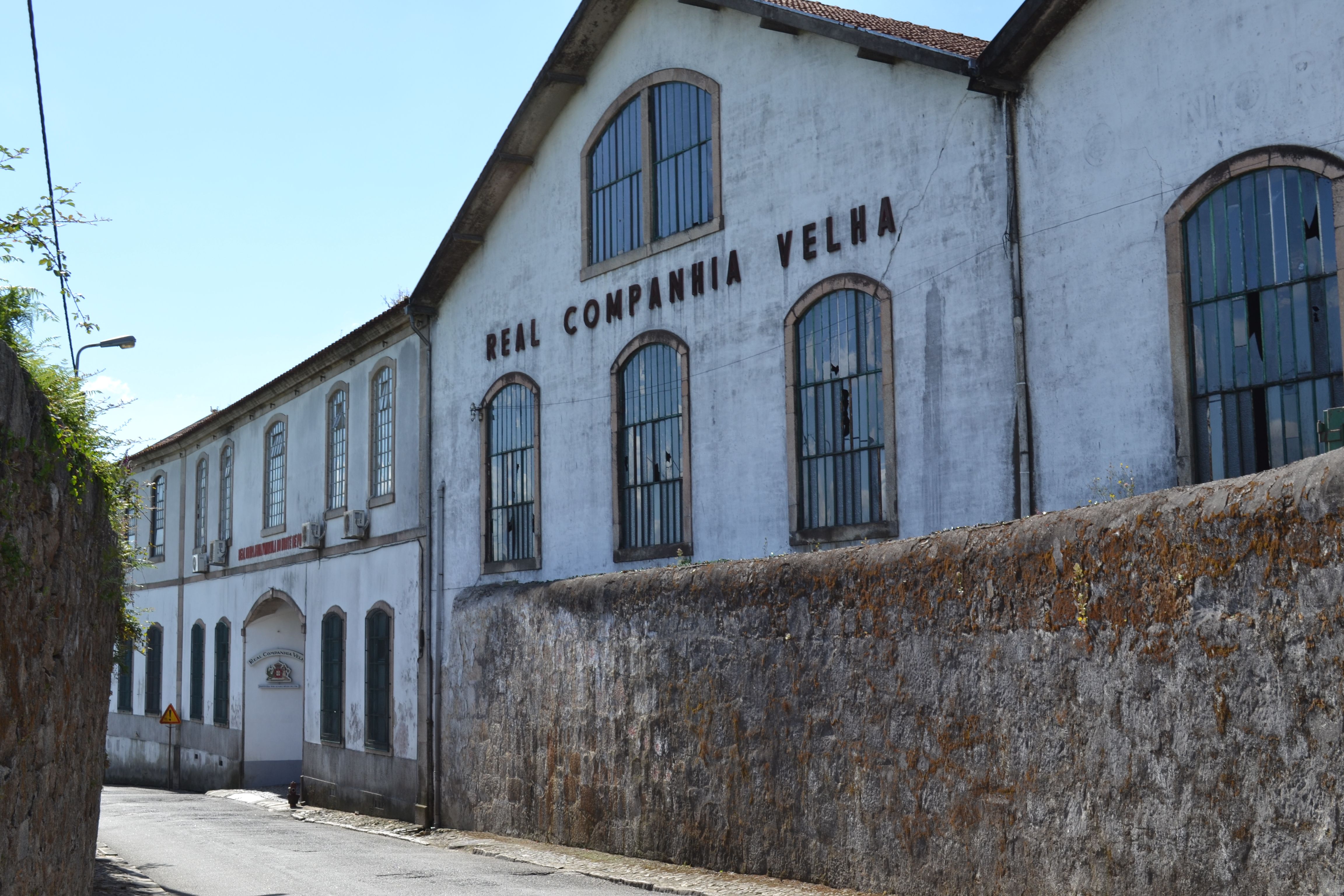 REAL COMPANHIA VELHA 
