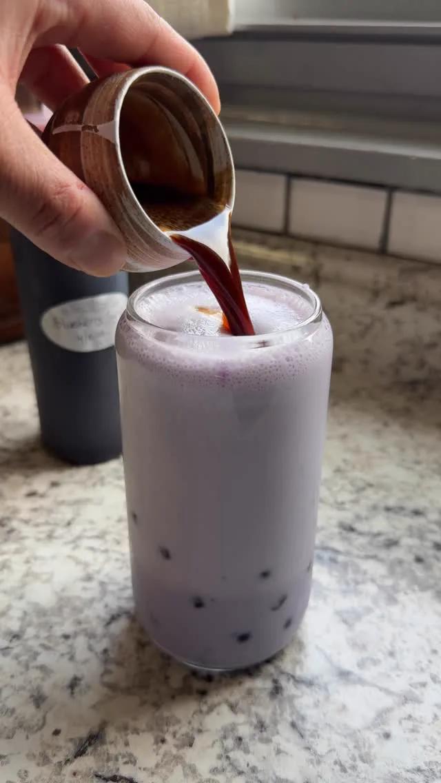 Blueberry Coffee Syrup and Iced Blueberry Latte!!