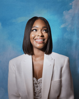 FA22_JD_Purpose_Howard_PORTRAIT_ALUMNI2_1538_B_Alt.png