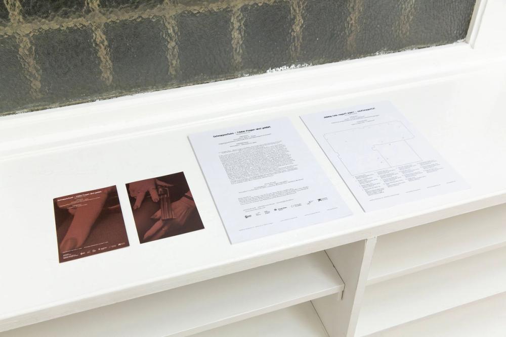 Missing alternative text