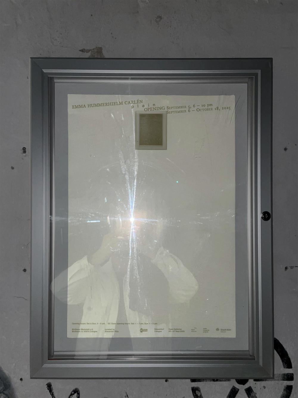 Missing alternative text