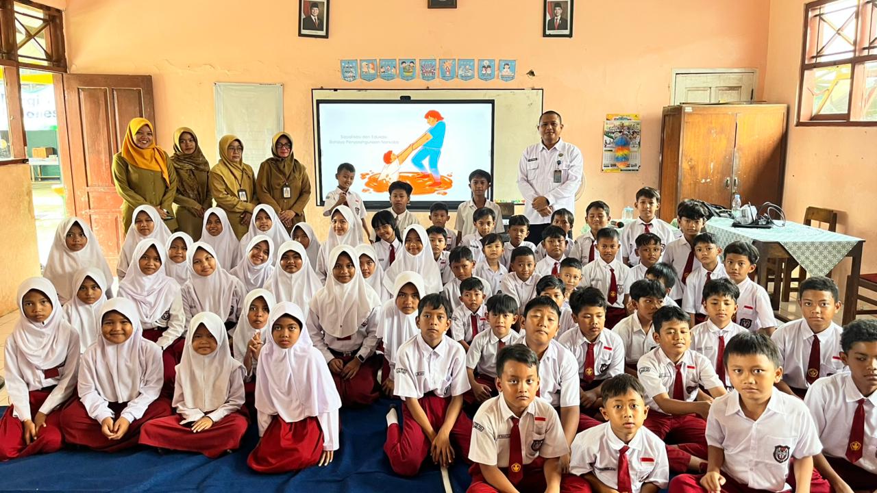 Membangun Perisai Sejak Dini: BNN Edukasi Siswa SD Negeri 2 Pasir Kidul tentang Bahaya Narkoba