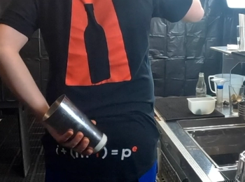 Shaker Behind the Back