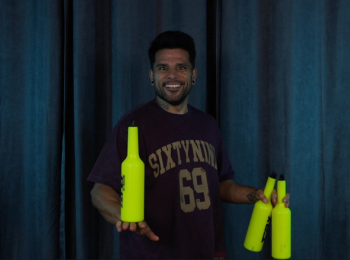 3 Bottle juggling with Rafael Arce