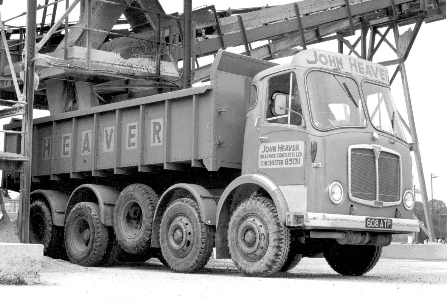 A Heaver truck