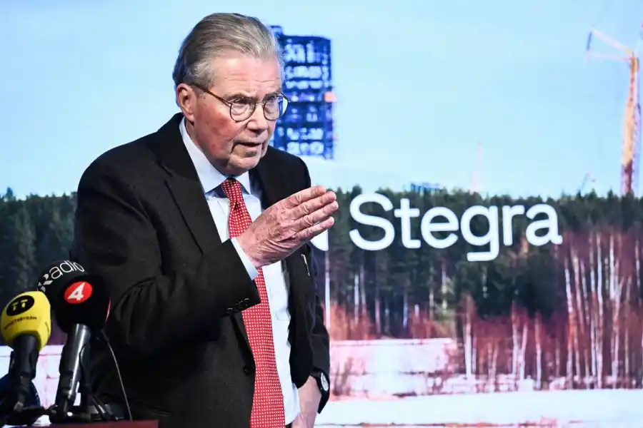 Leif Johansson speaks at a press conference in Stockholm, Sweden April 14 2026. Credit: TT