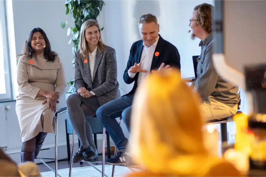 Mala Valray, investerare på Industrifonden, Anna Fredrixon, partner och investerare på Norrsken Launcher, Marek Kiisa, managing partner på Nordic Ninja VC, och Sion Geschwindt från Impact Loop. Foto: Jonas Borg.